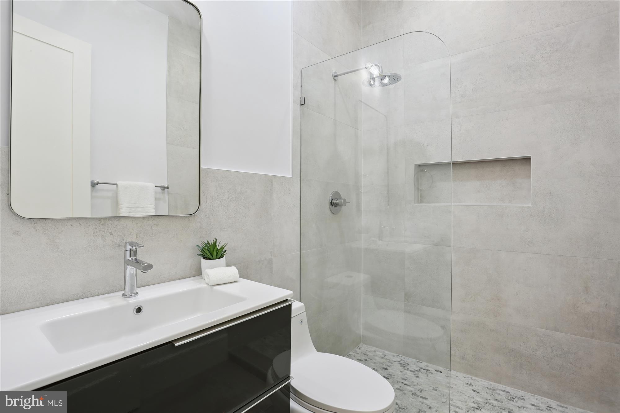 CAPITOL VIEW PARK - Residential