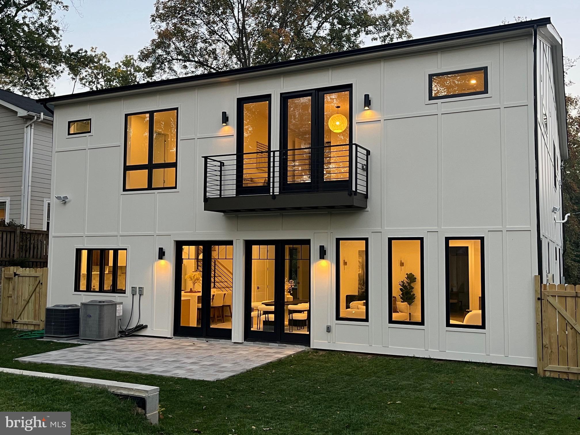 CAPITOL VIEW PARK - Residential