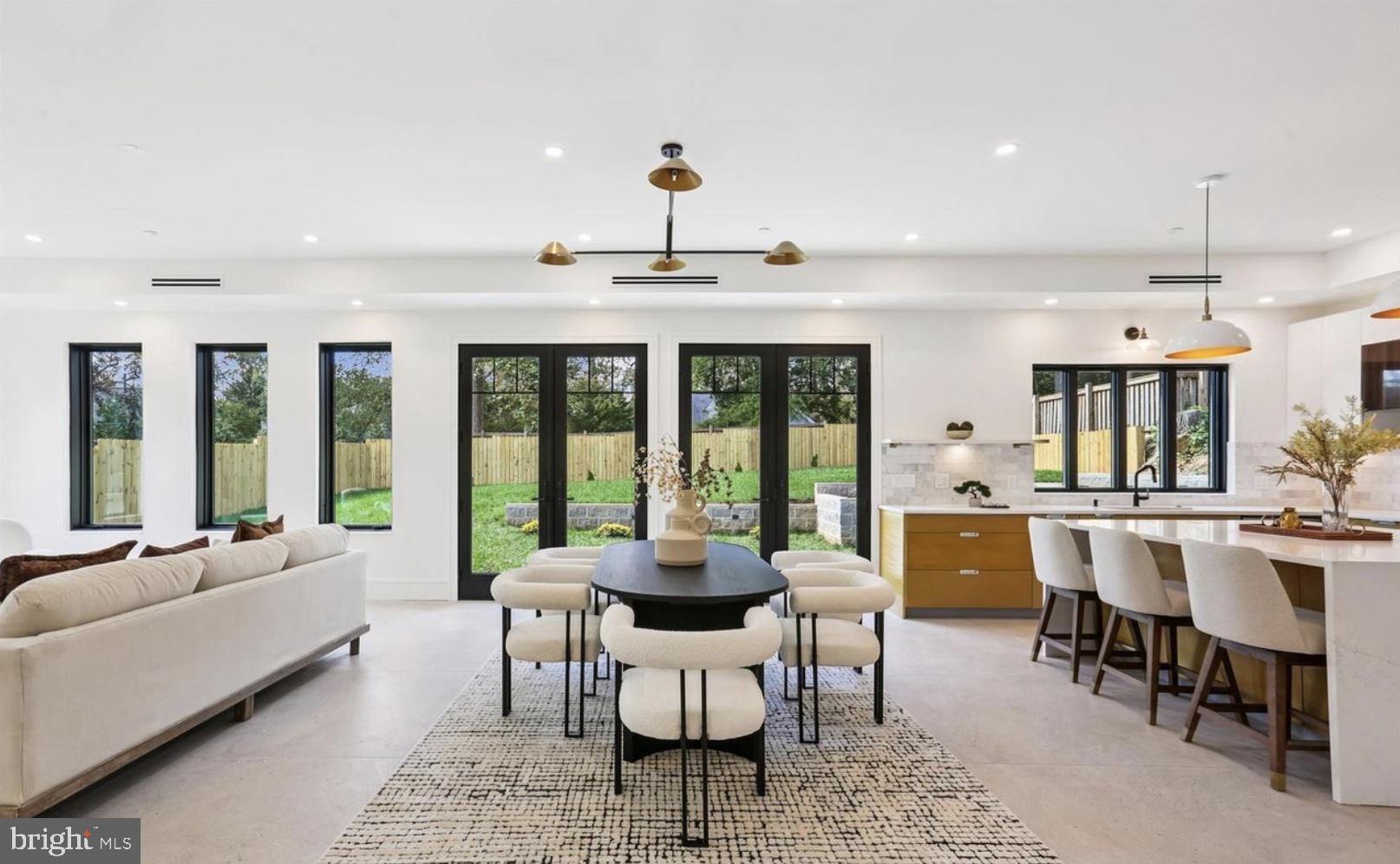 CAPITOL VIEW PARK - Residential