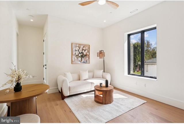 CAPITOL VIEW PARK - Residential