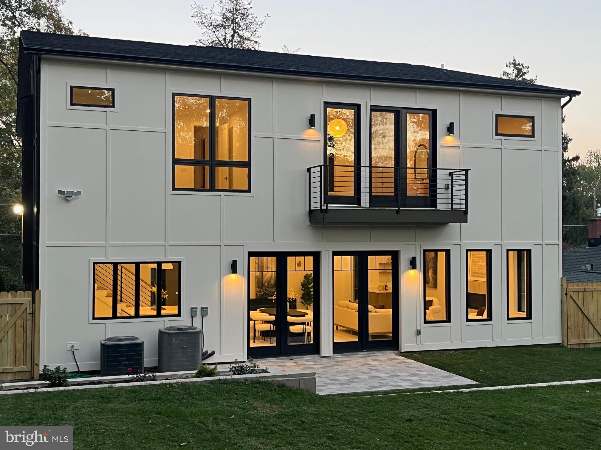 CAPITOL VIEW PARK - Residential