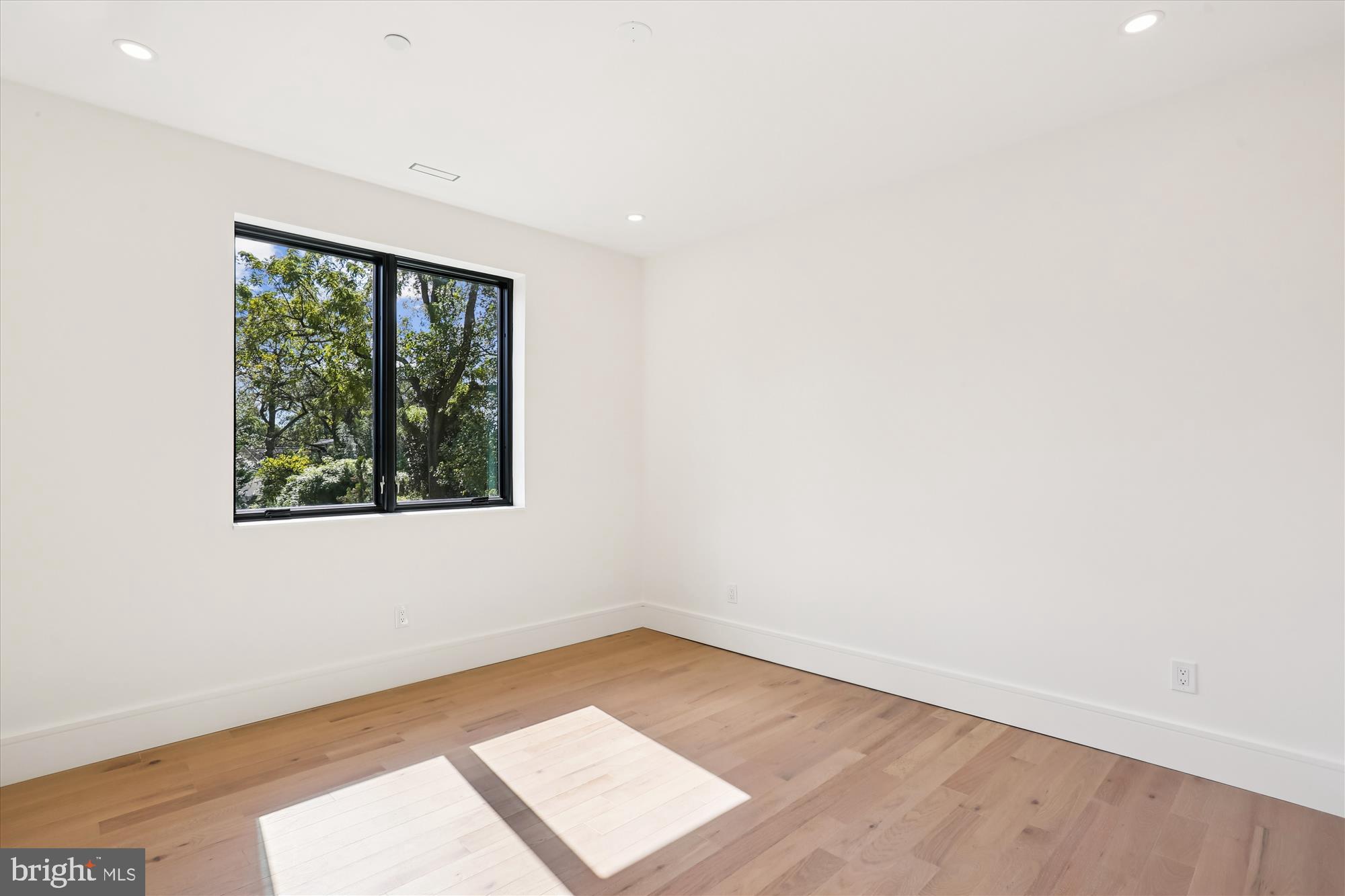 CAPITOL VIEW PARK - Residential