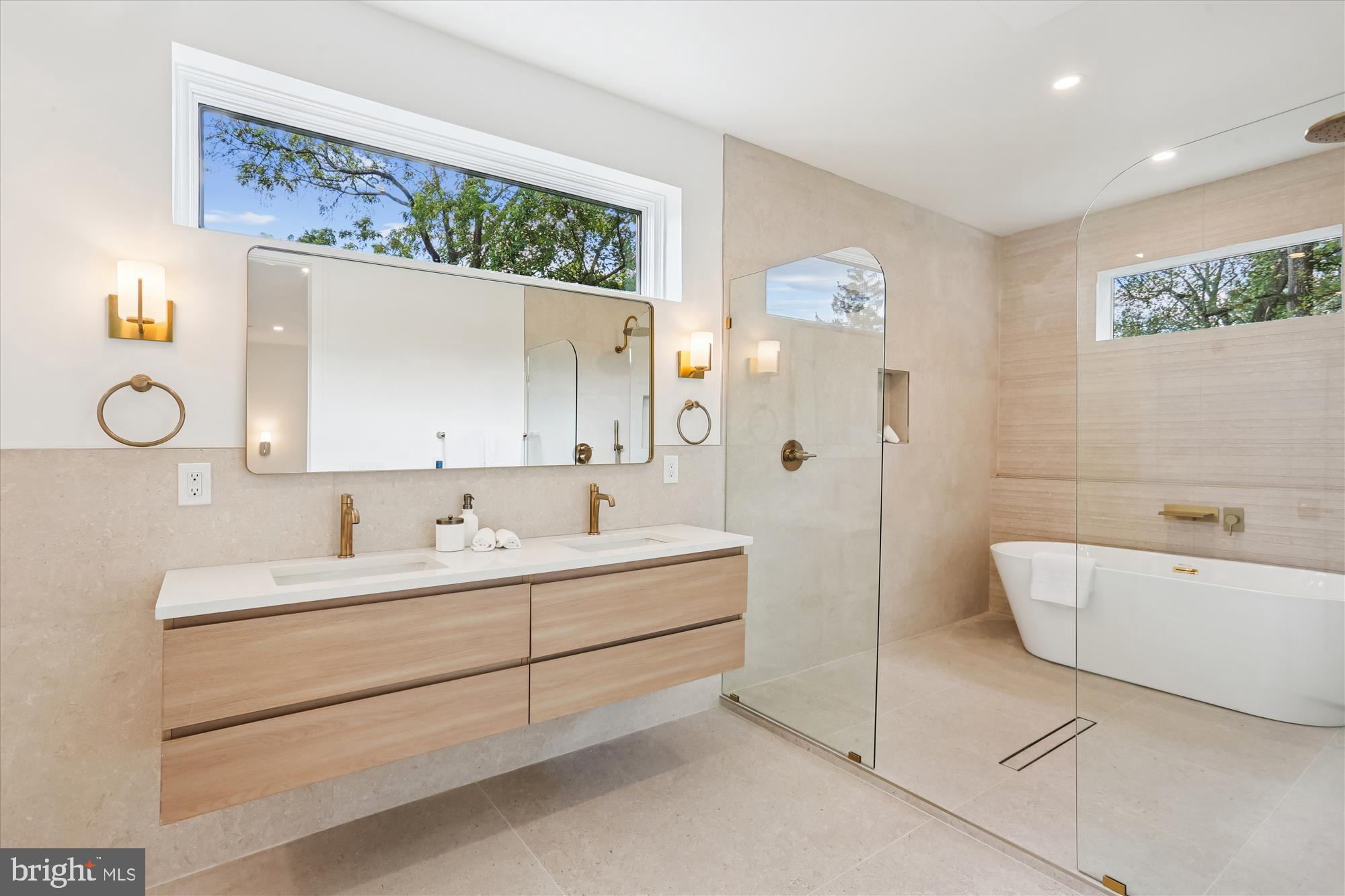 CAPITOL VIEW PARK - Residential