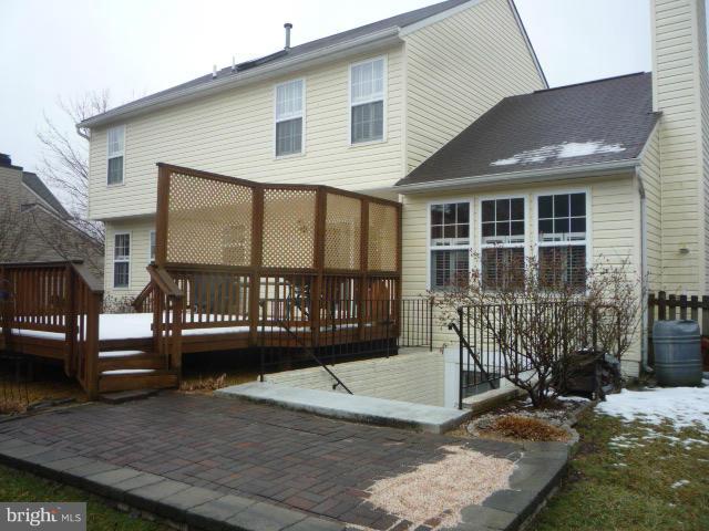 BLOOMS CROSSING - Residential