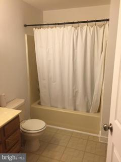 DRUM POINT - Residential Lease