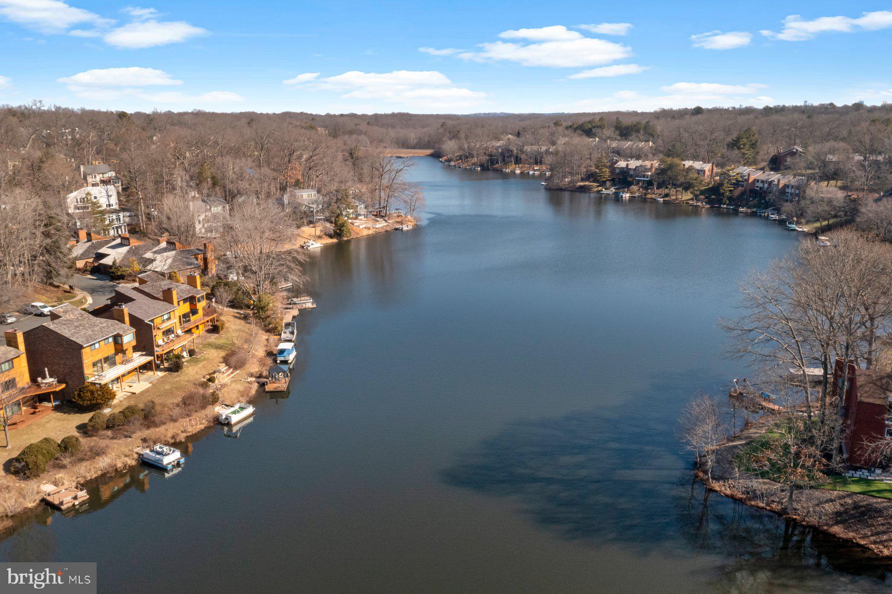 CABOTS POINT - Residential