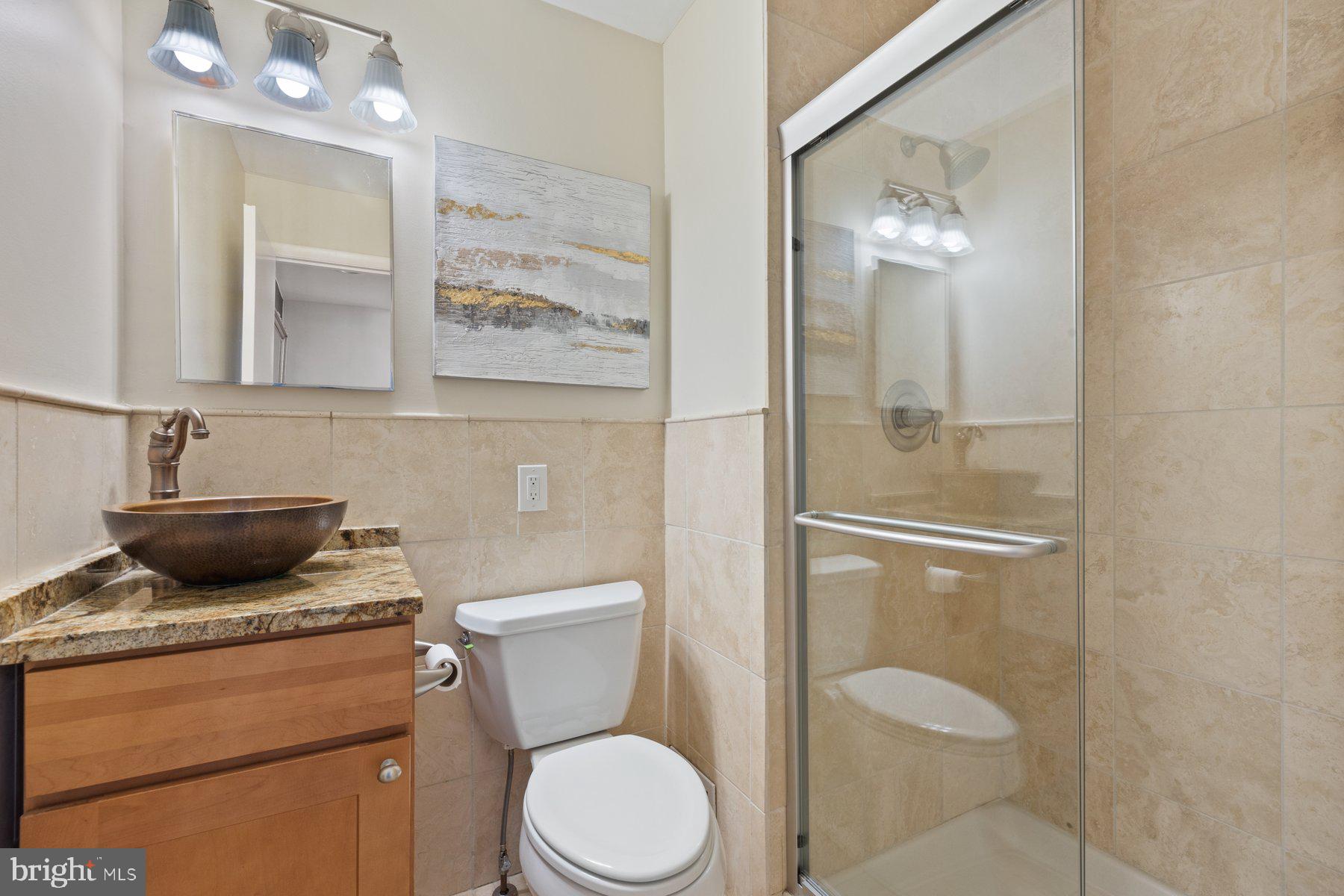 CABOTS POINT - Residential