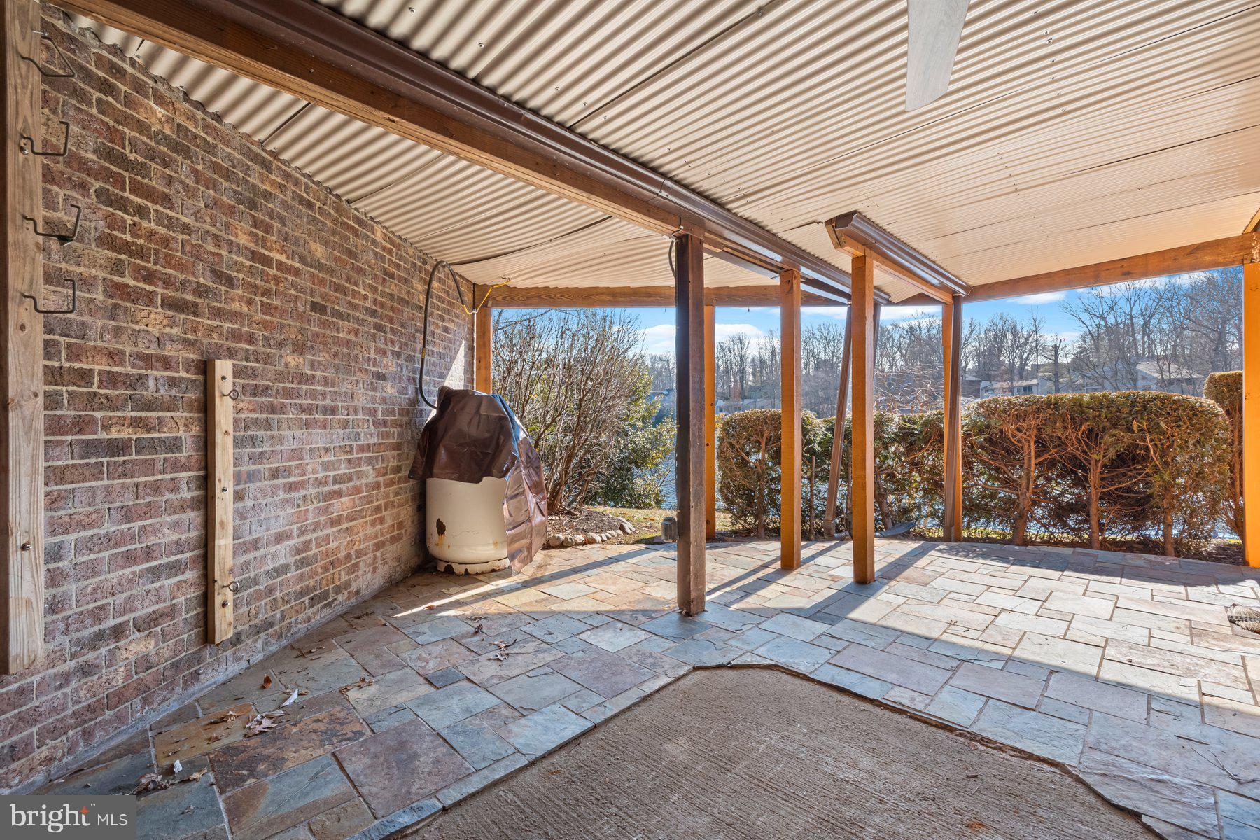 CABOTS POINT - Residential