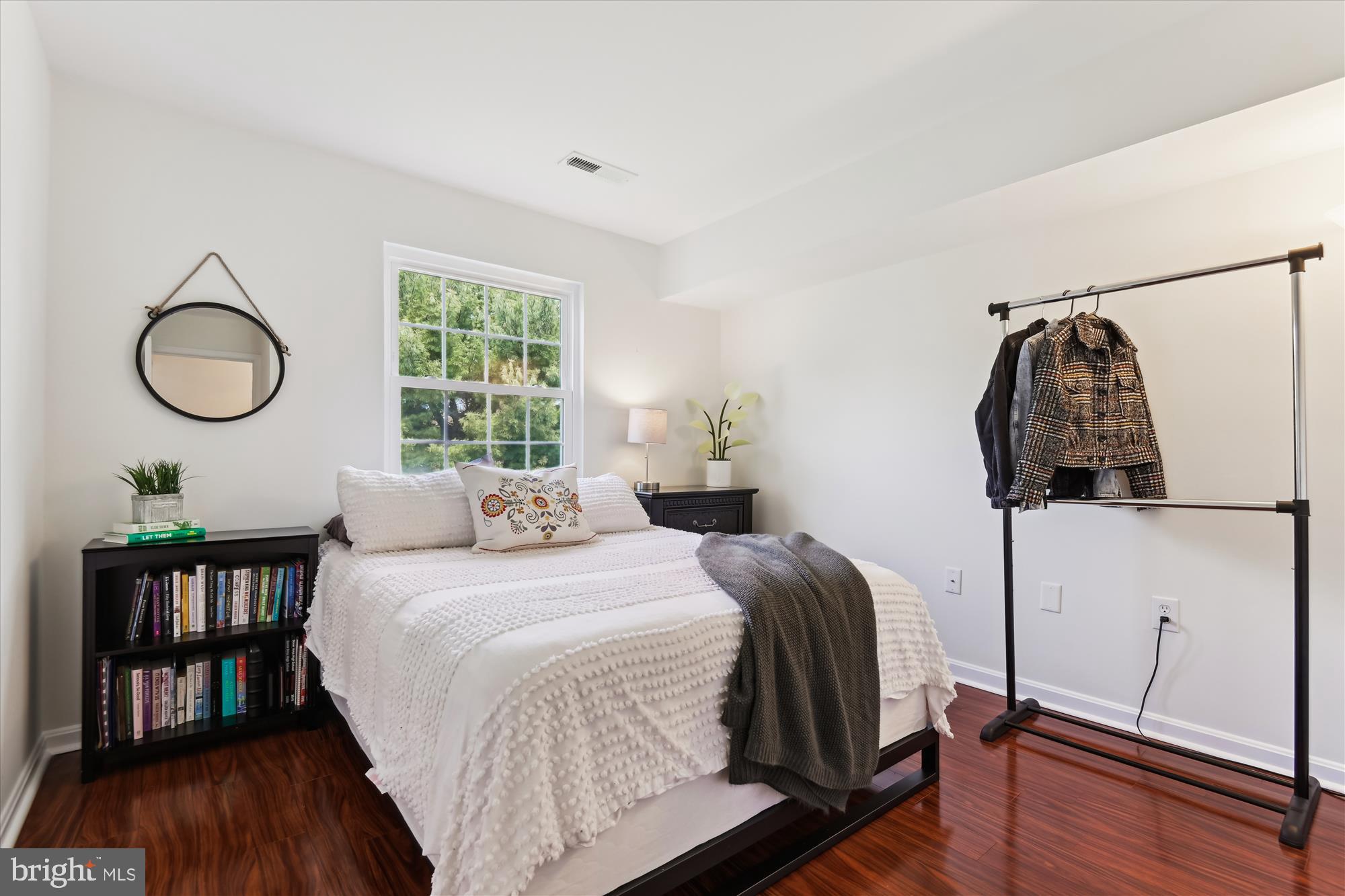 MONTGOMERY RUN - Residential