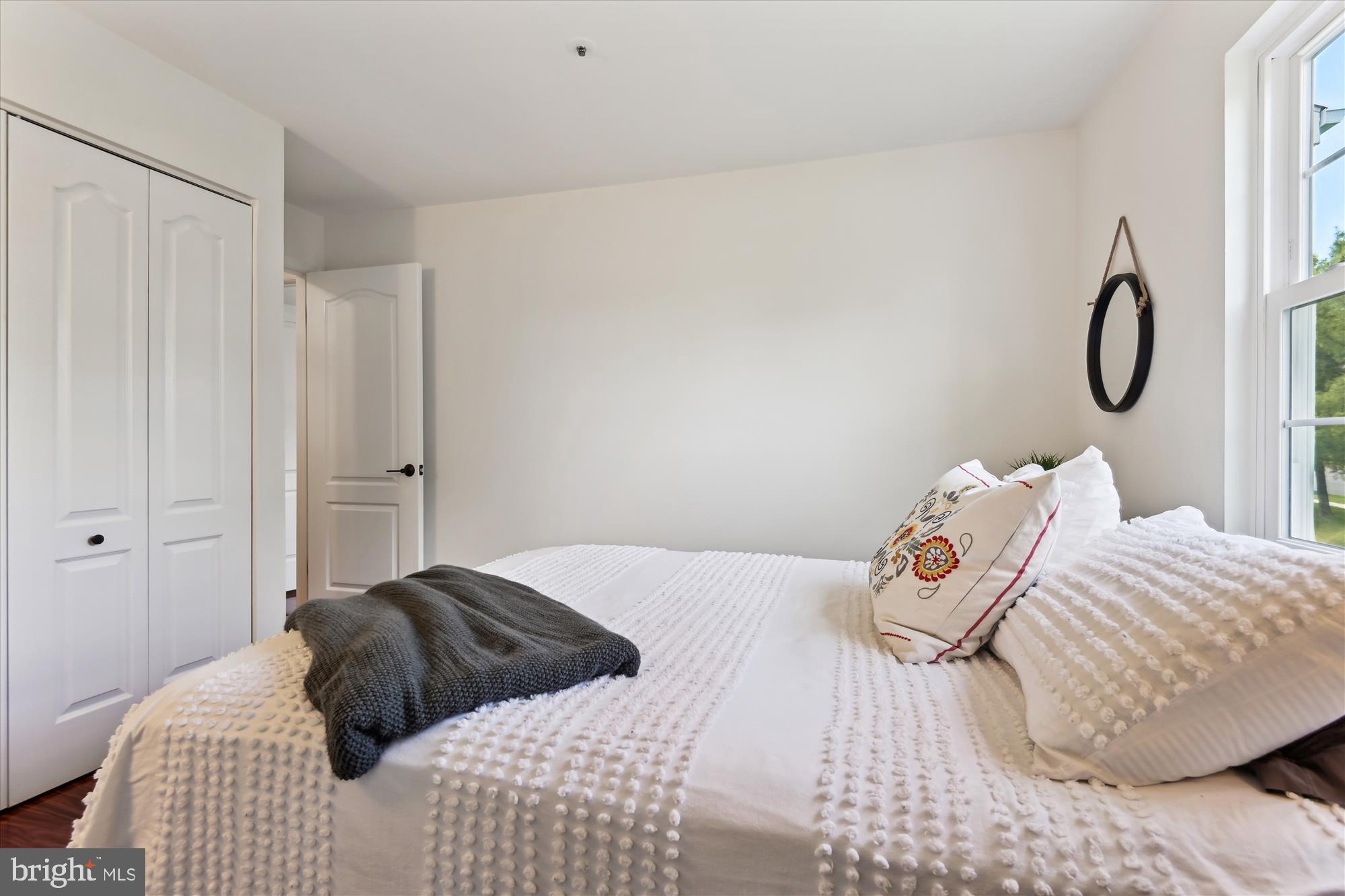 MONTGOMERY RUN - Residential