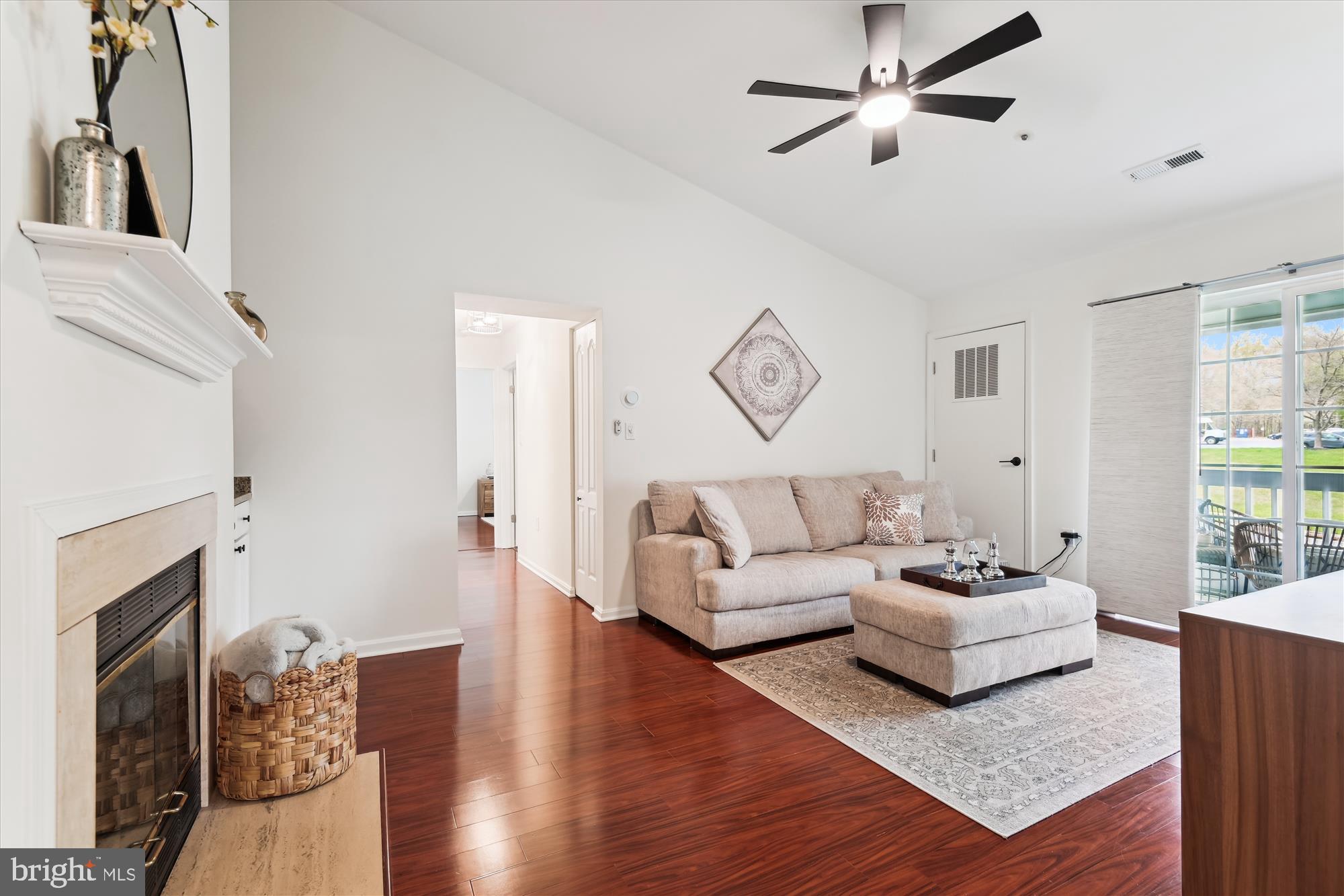 MONTGOMERY RUN - Residential