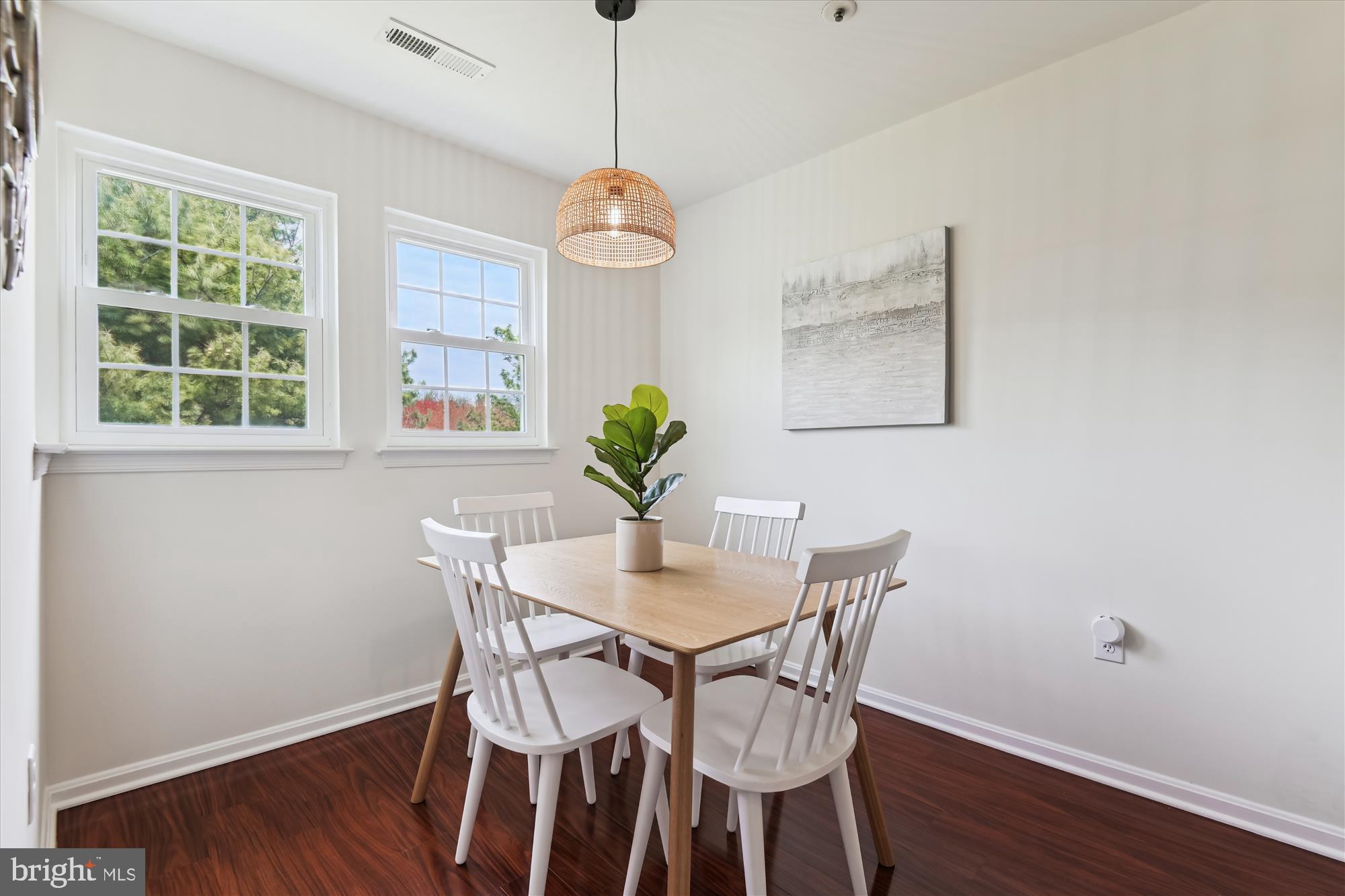 MONTGOMERY RUN - Residential