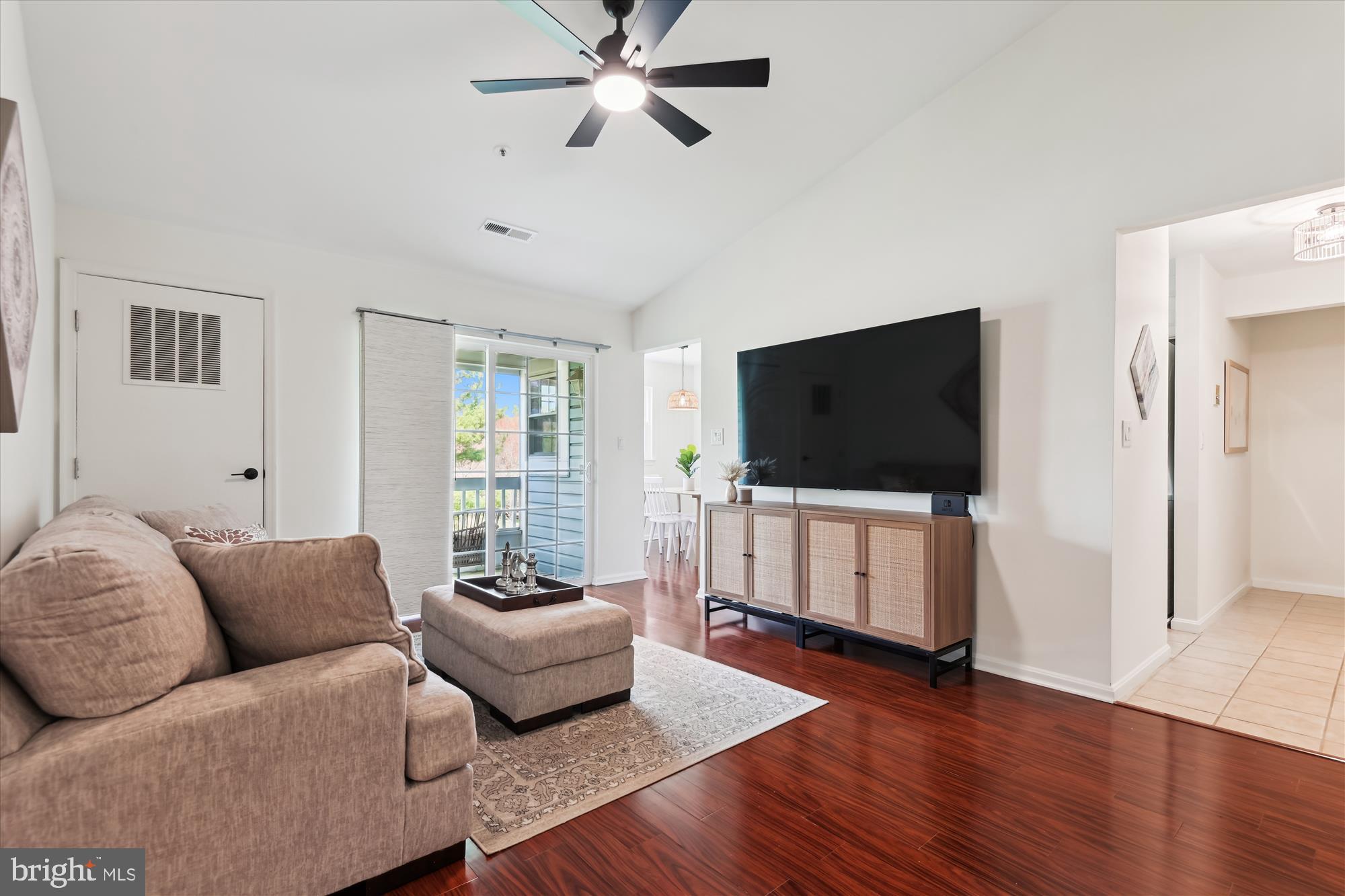 MONTGOMERY RUN - Residential