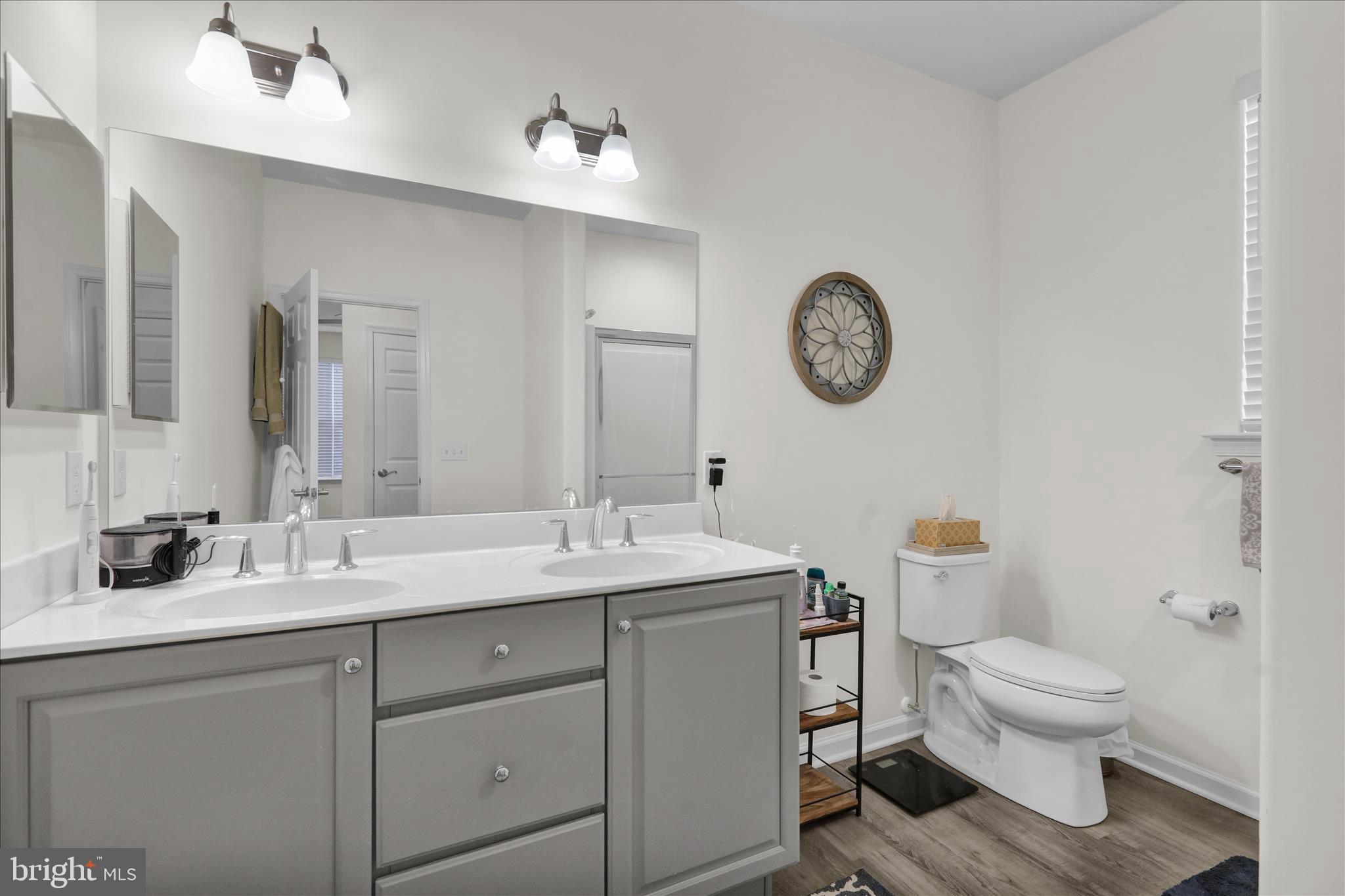 MEADOW VIEW FARMS - Residential