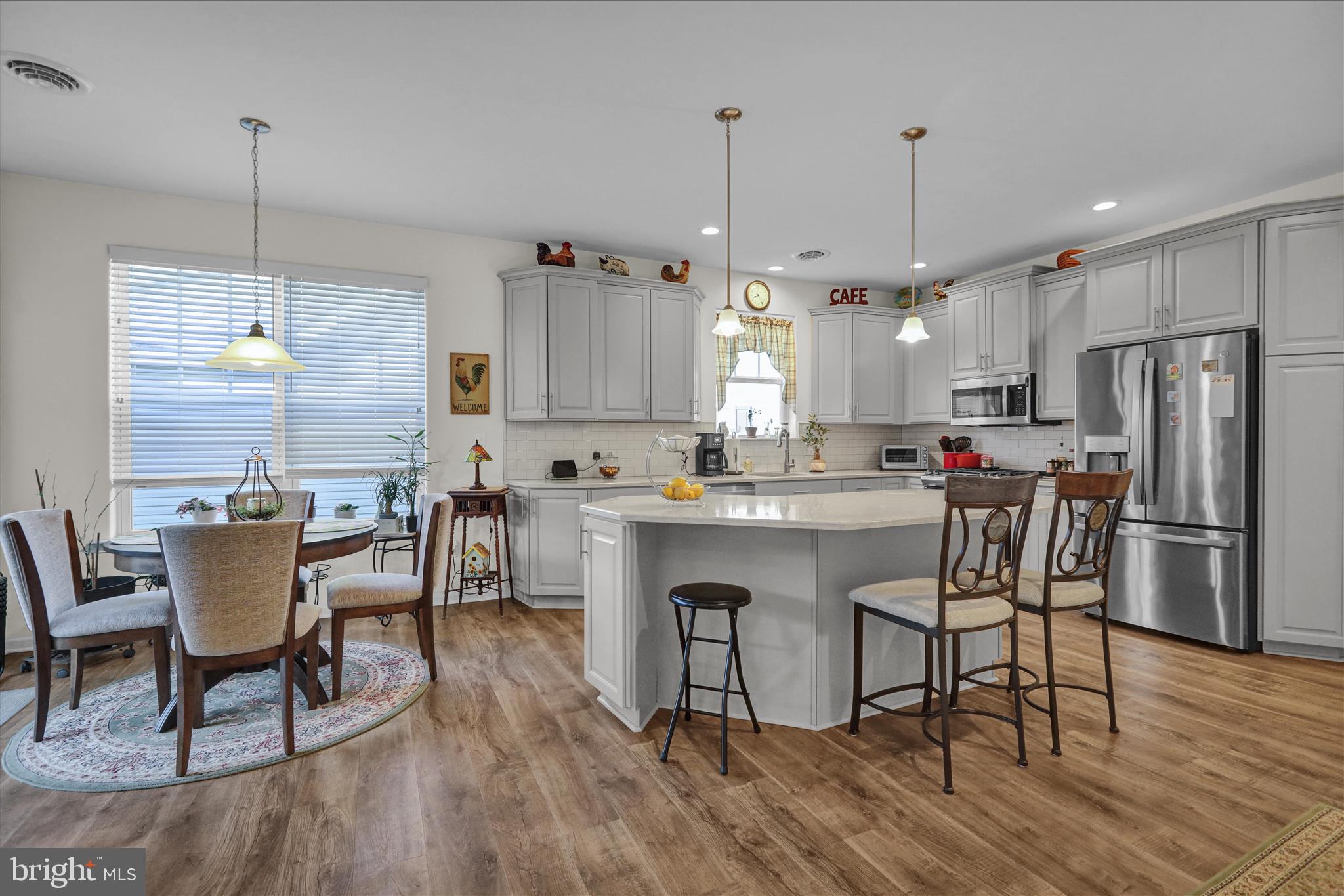 MEADOW VIEW FARMS - Residential