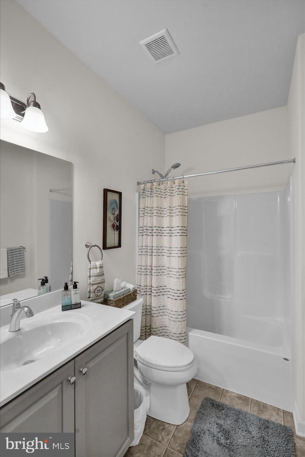 MEADOW VIEW FARMS - Residential