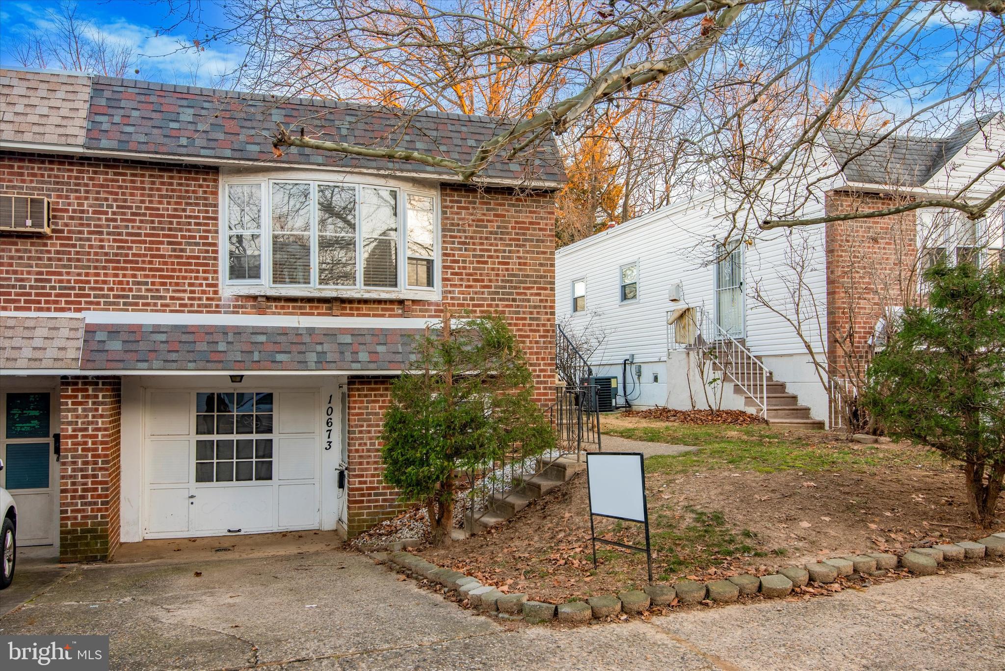 SOMERTON - Residential