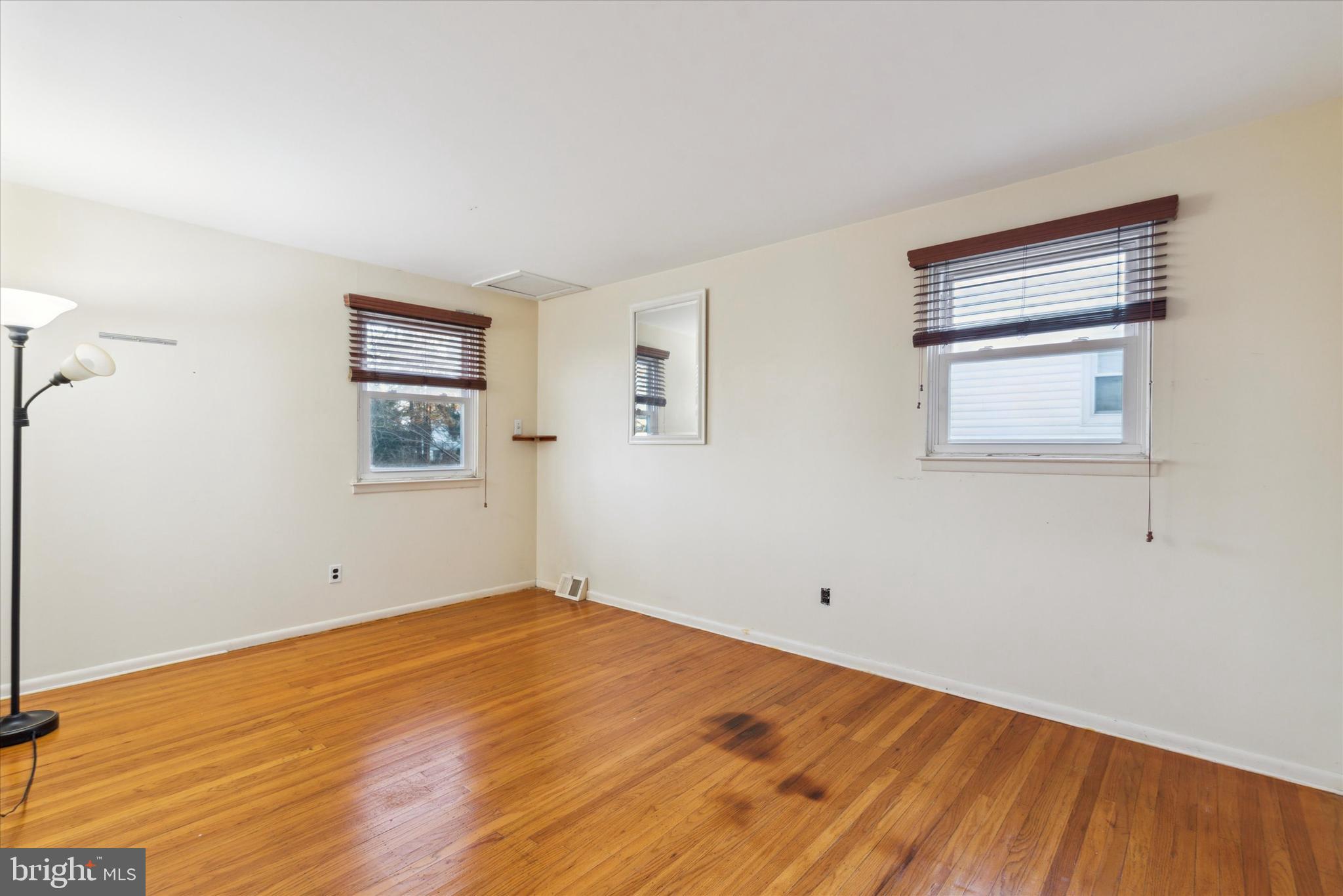 SOMERTON - Residential