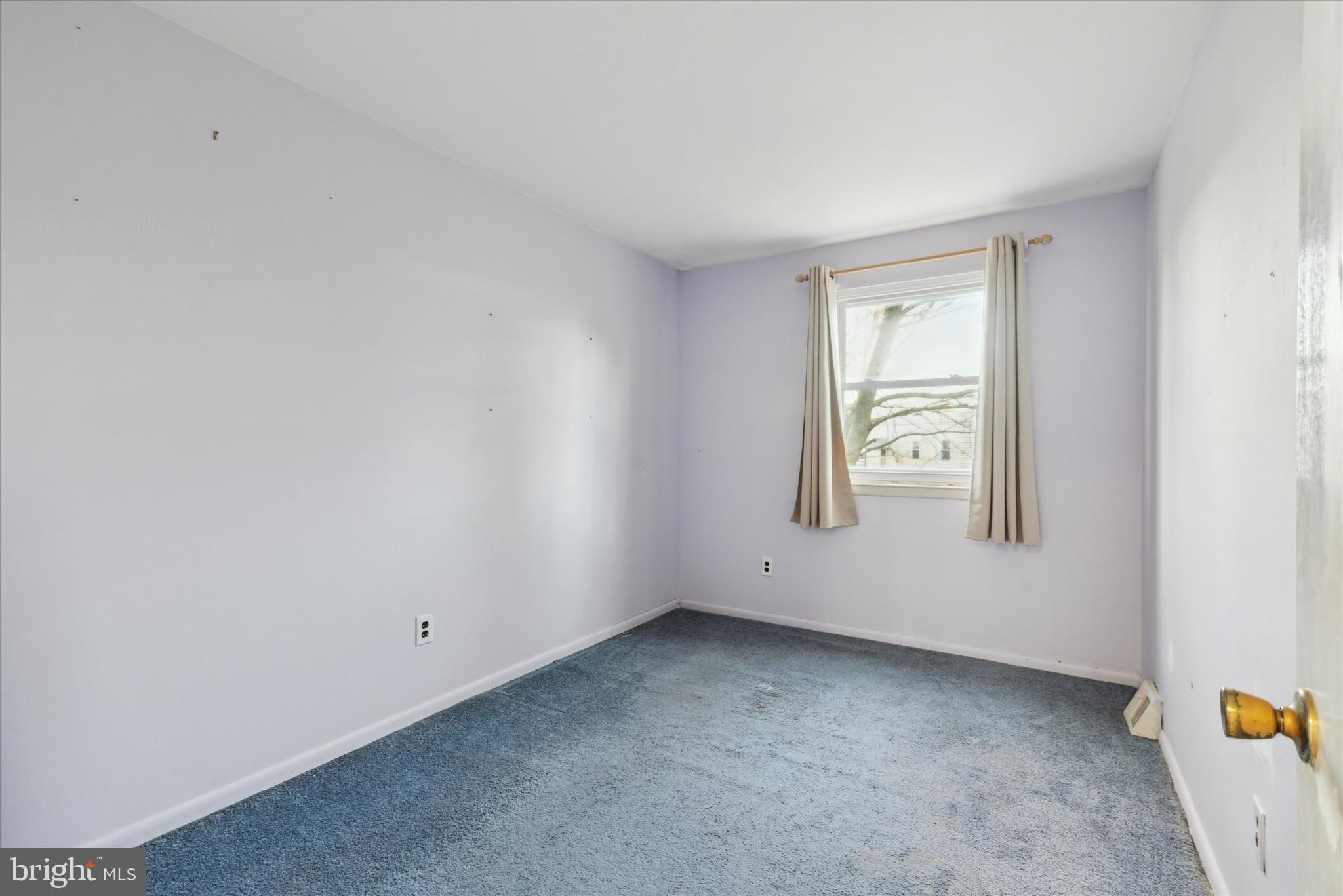 SOMERTON - Residential