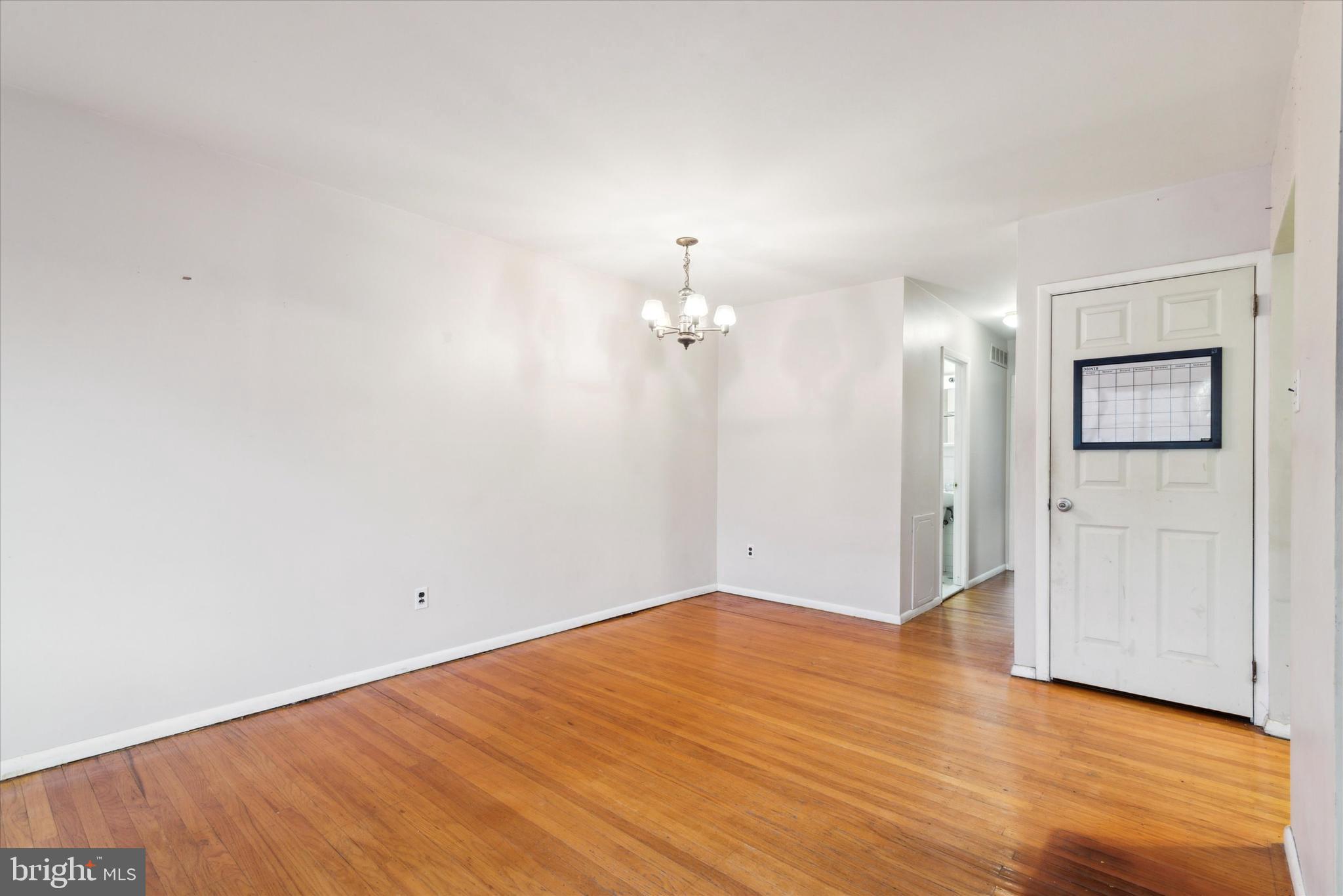 SOMERTON - Residential