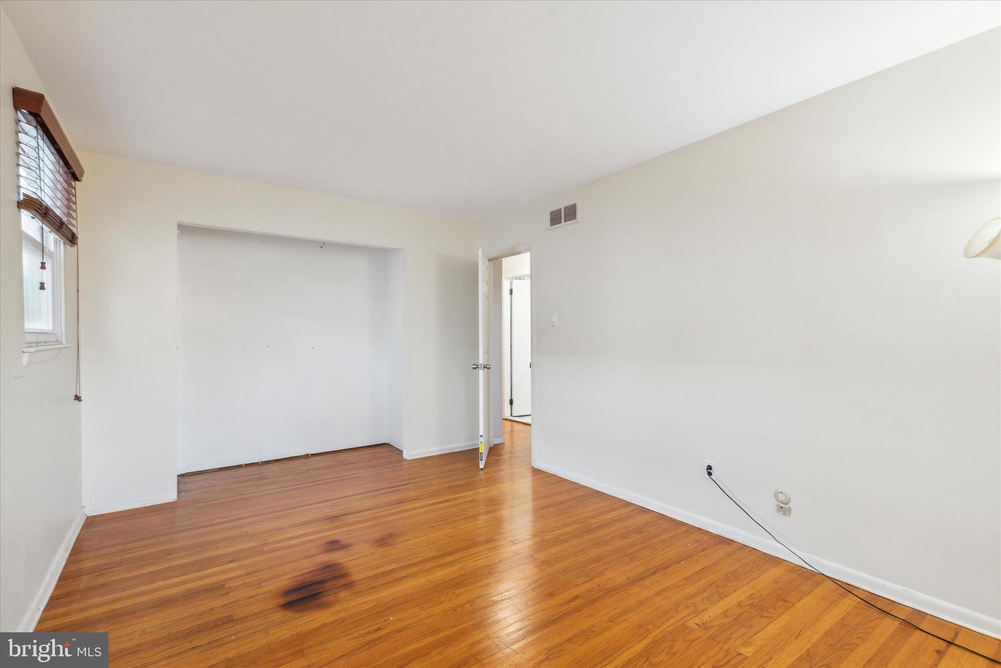 SOMERTON - Residential