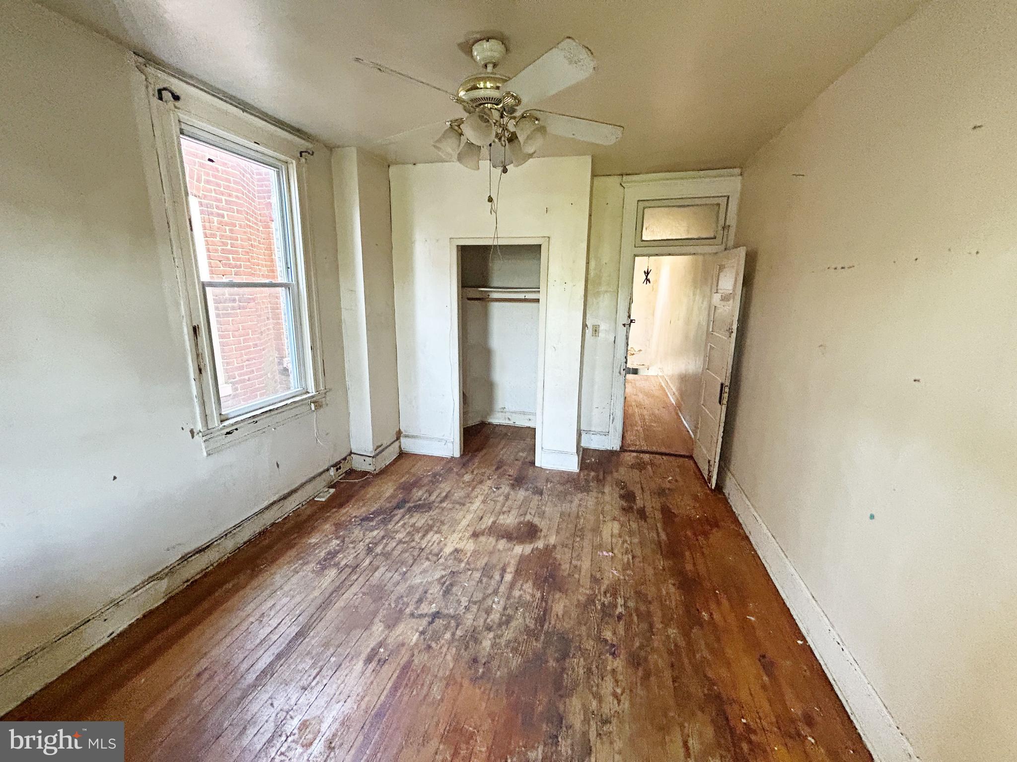 WINCHESTER - Residential