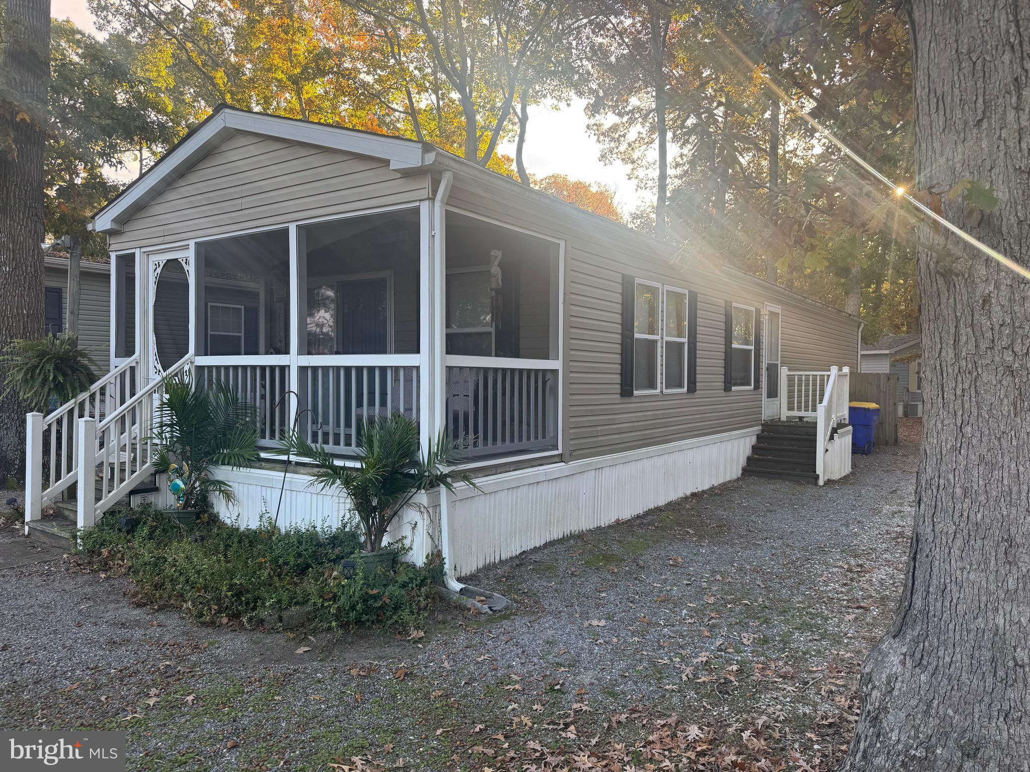 SUN RETREATS REHOBOTH BAY - Residential