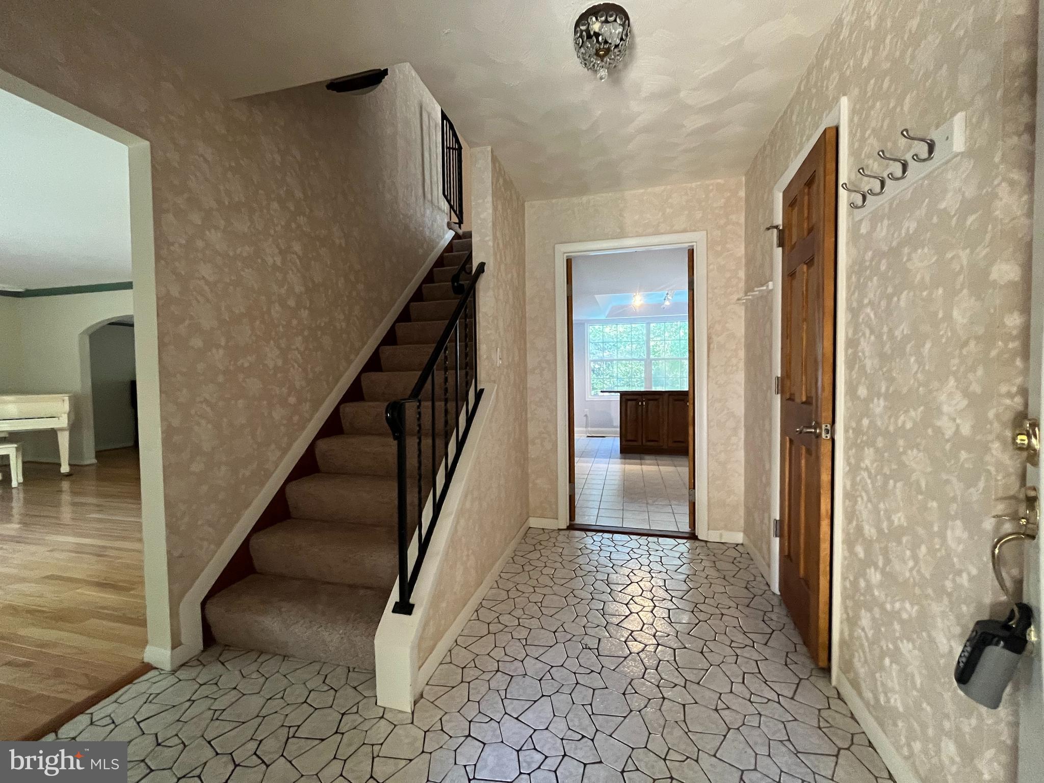 GRAHAM PARK SHORES - Residential