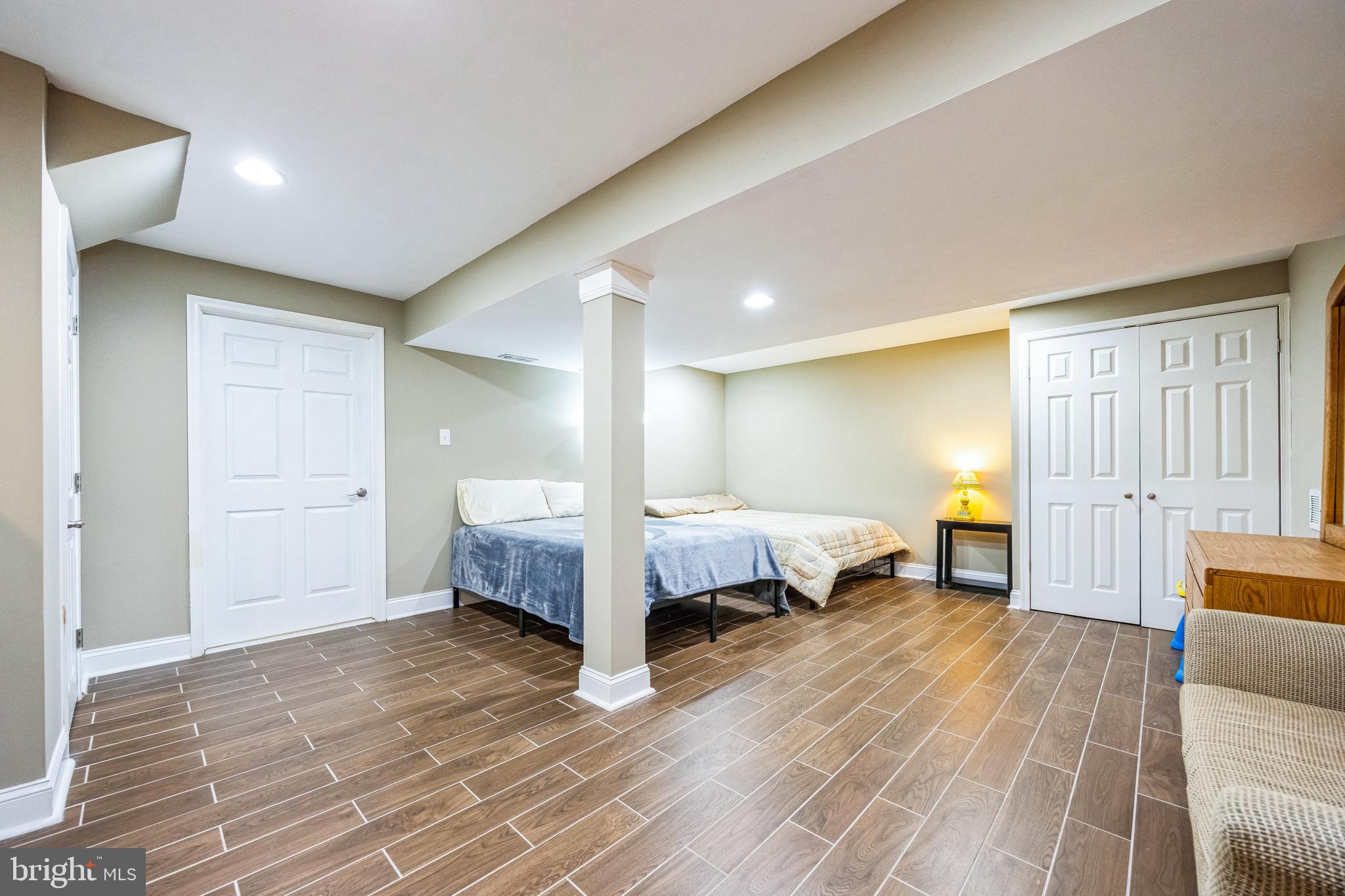 RADLEY RUN - Residential