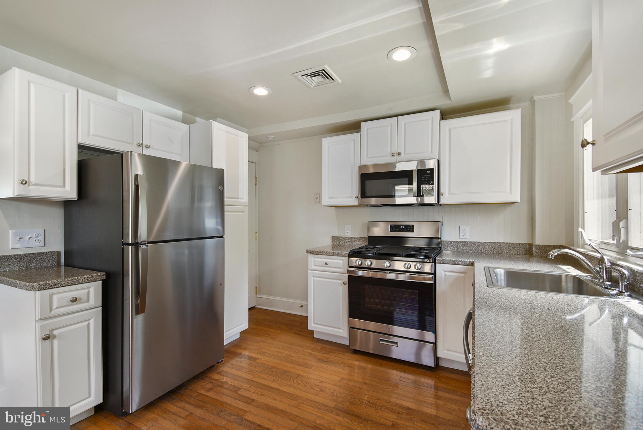 MORTON - Residential Lease