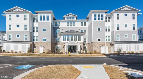 111 Marshgrass Way Unit 22, Chester, MD MLS: MDQA2012298