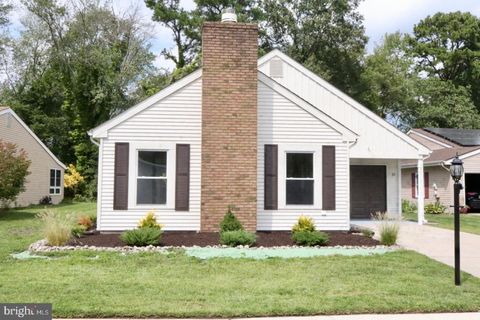 13 SCARBOROUGH WAY SOUTHAMPTON NJ 08088