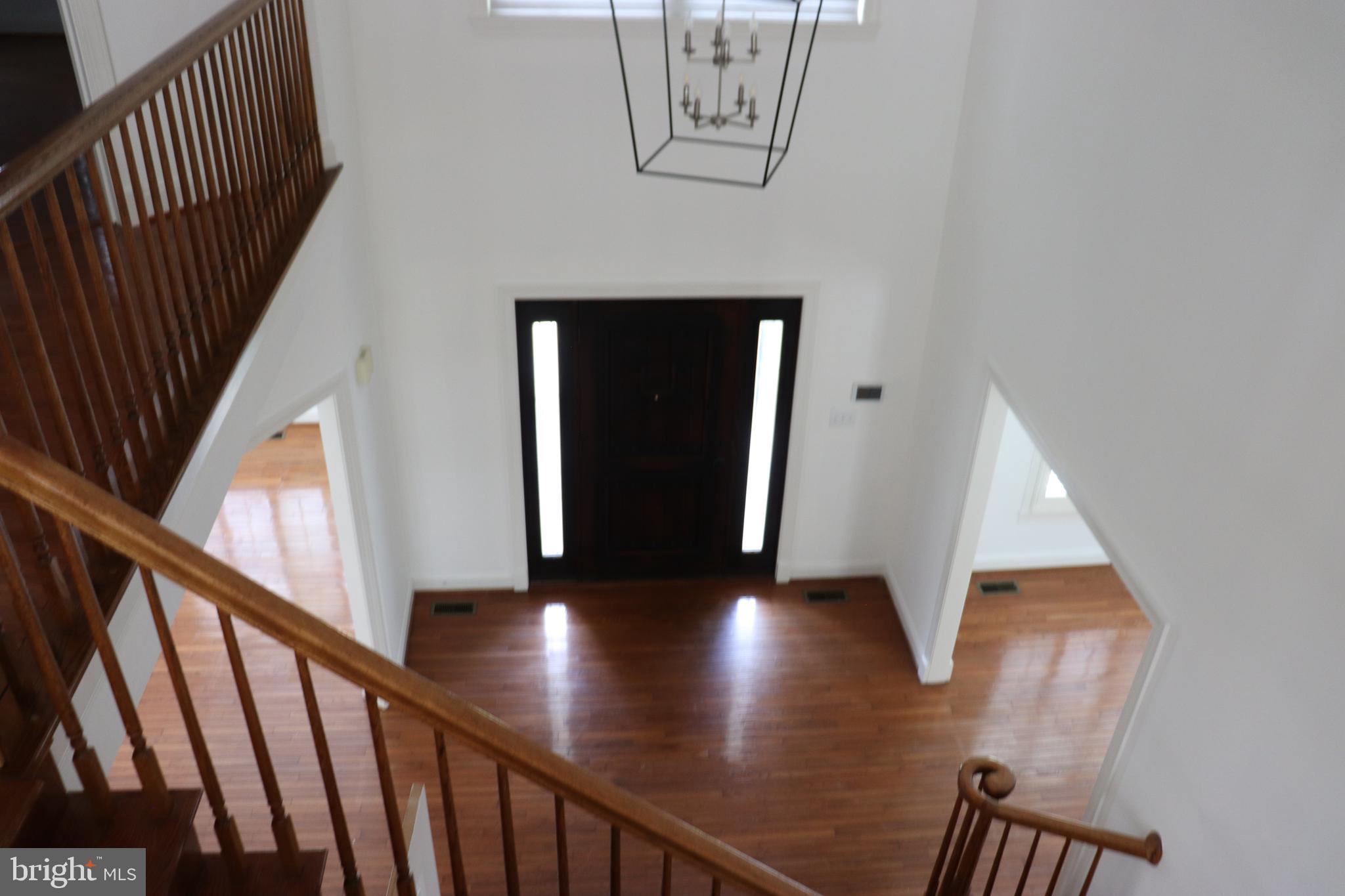 NORTHRIDGE - Residential Lease