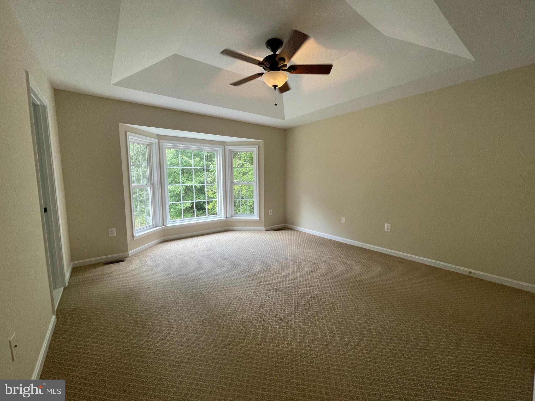 VALENTINE WOODS - Residential Lease