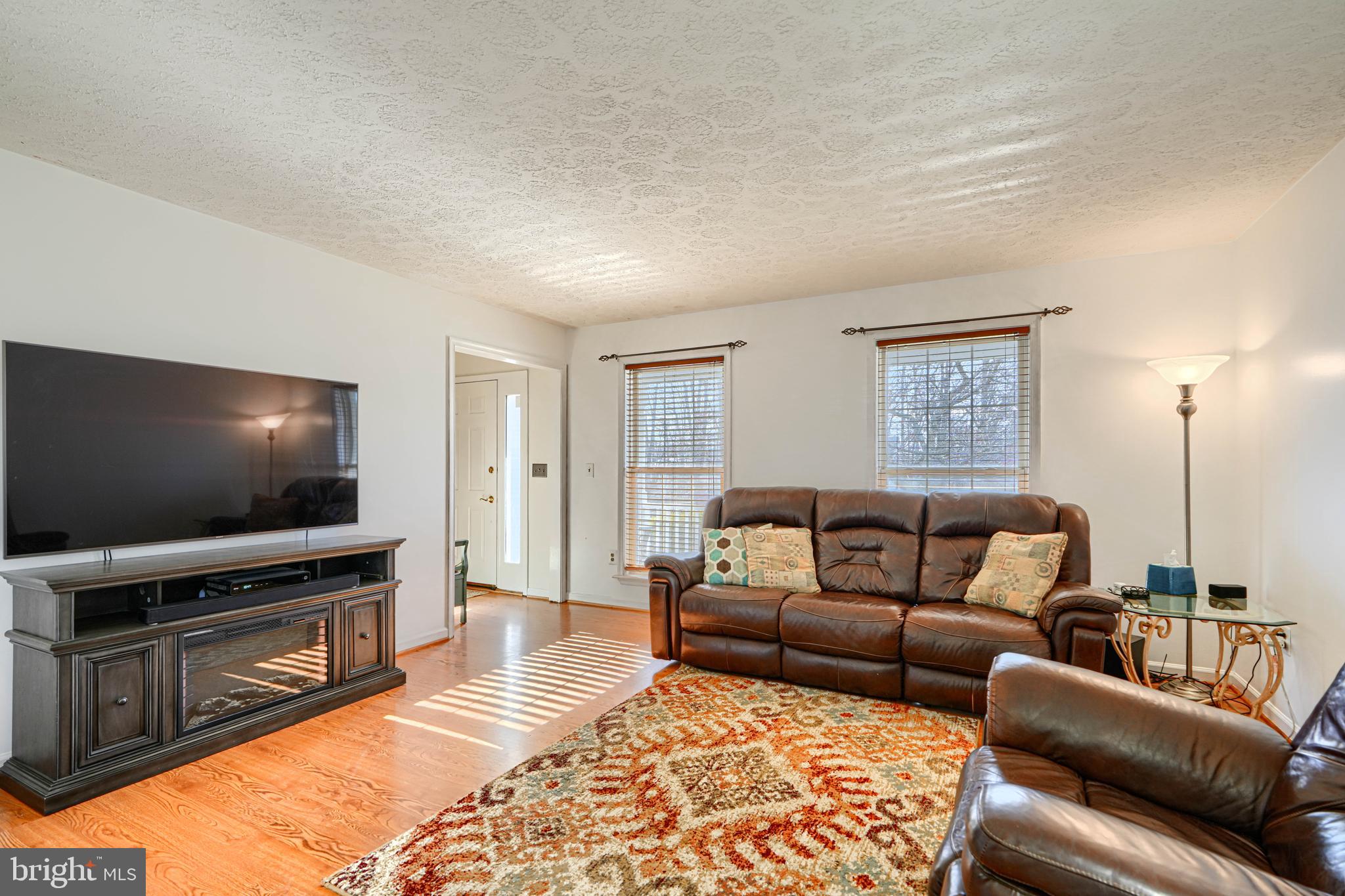 WOODLAND RUN - Residential