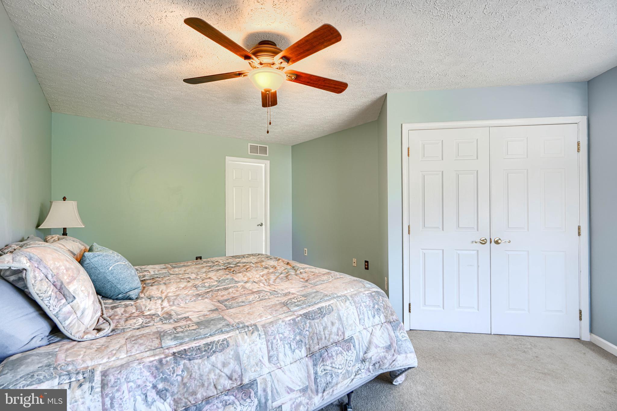 WOODLAND RUN - Residential