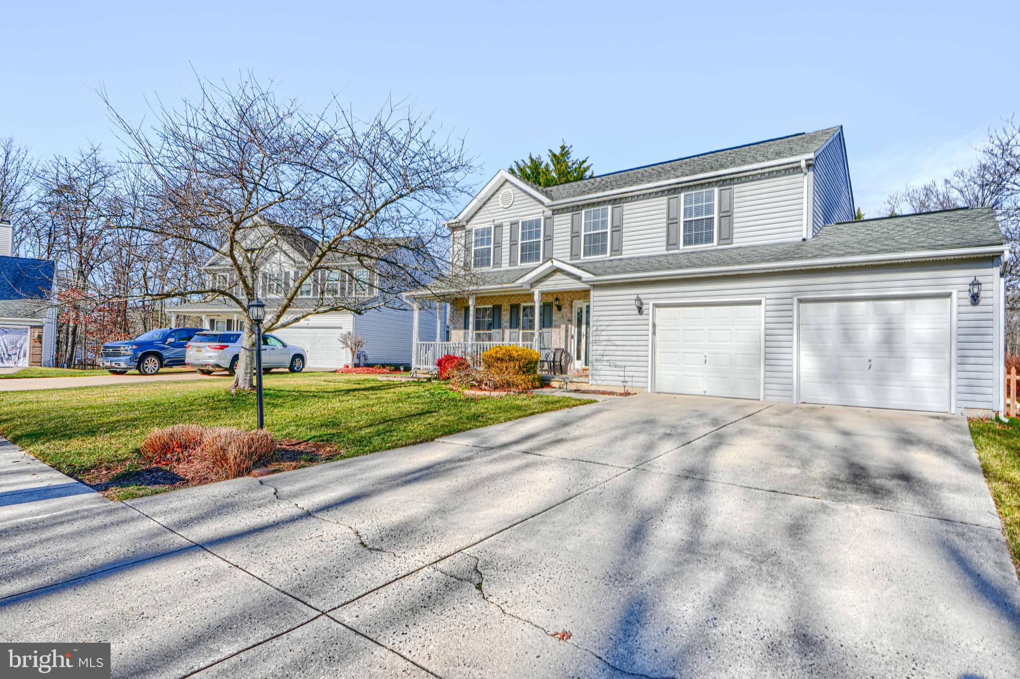 WOODLAND RUN - Residential