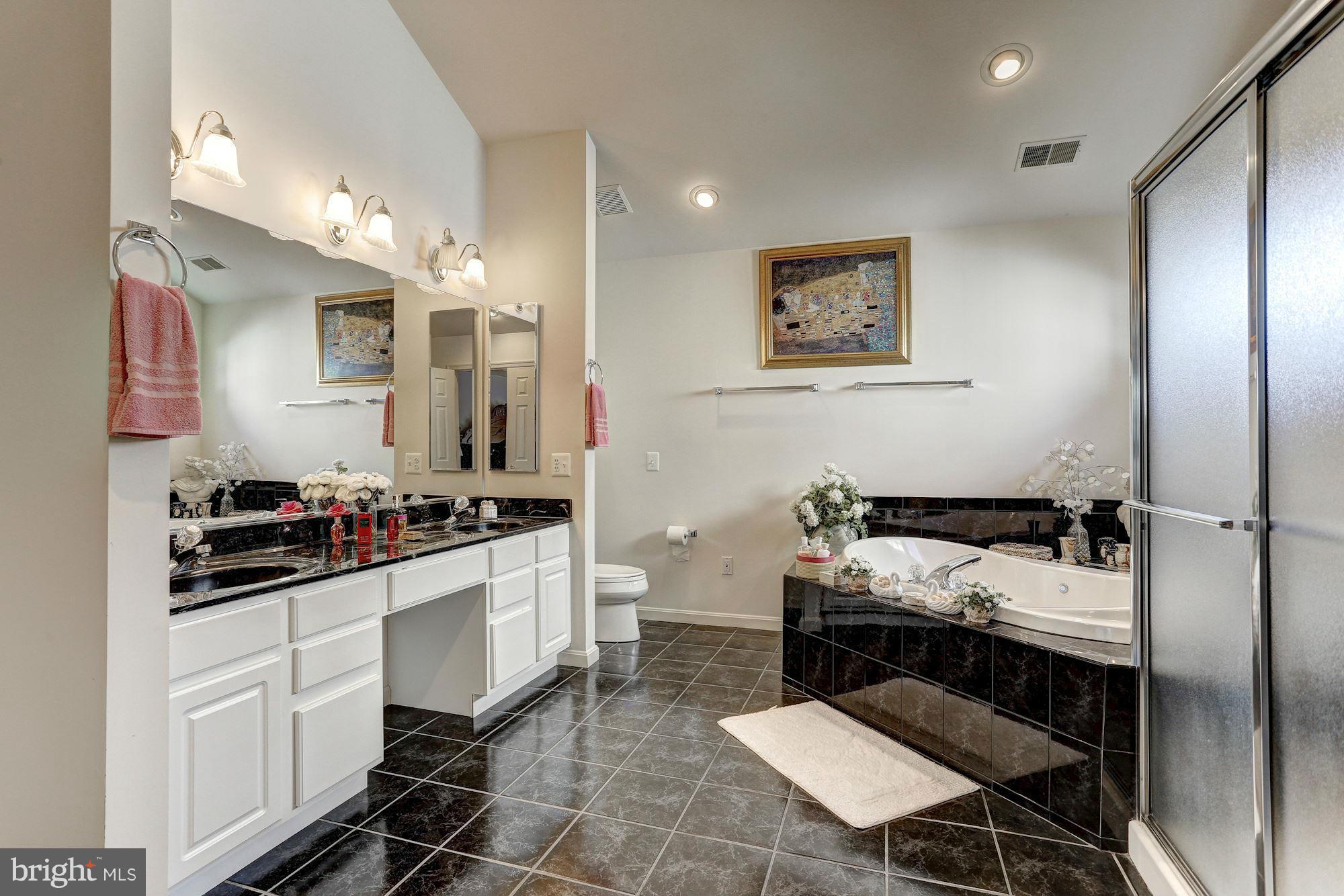 GOVERNORS RUN - Residential