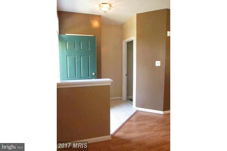 FOUR SEASONS ESTATES - Residential Lease