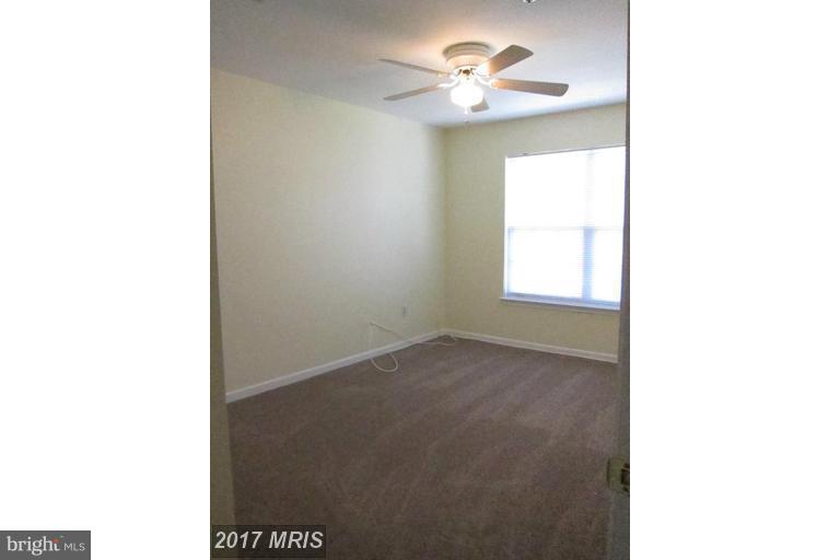 FOUR SEASONS ESTATES - Residential Lease