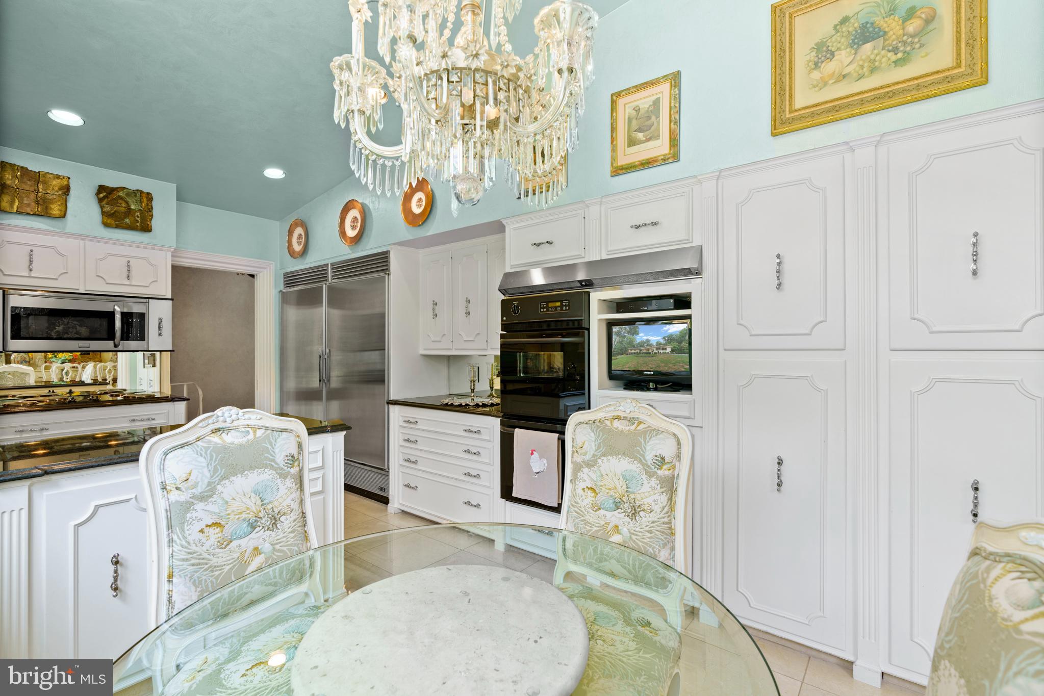 JACKSON HILLS - Residential