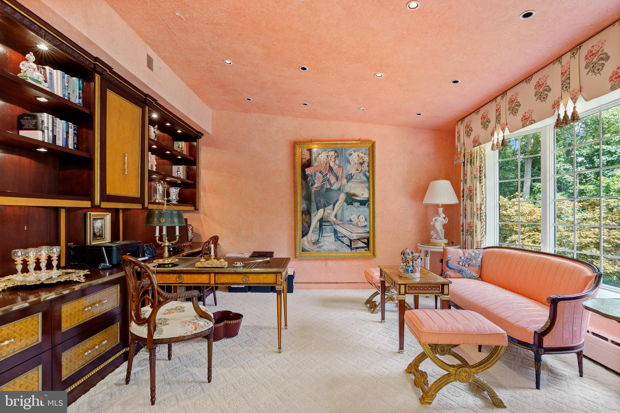 JACKSON HILLS - Residential