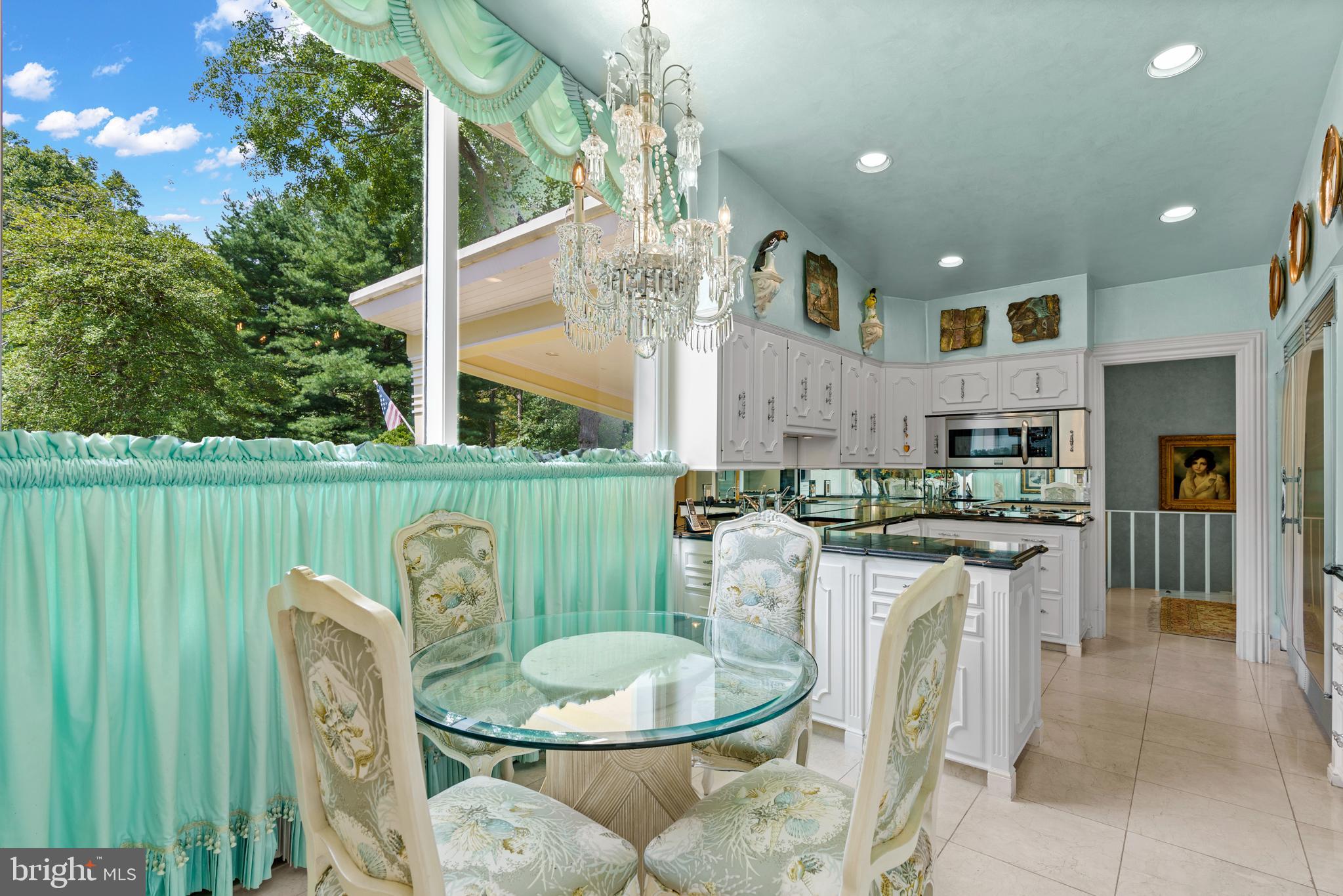 JACKSON HILLS - Residential