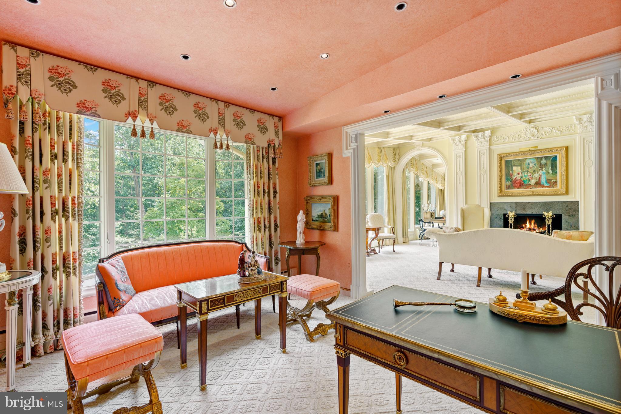 JACKSON HILLS - Residential