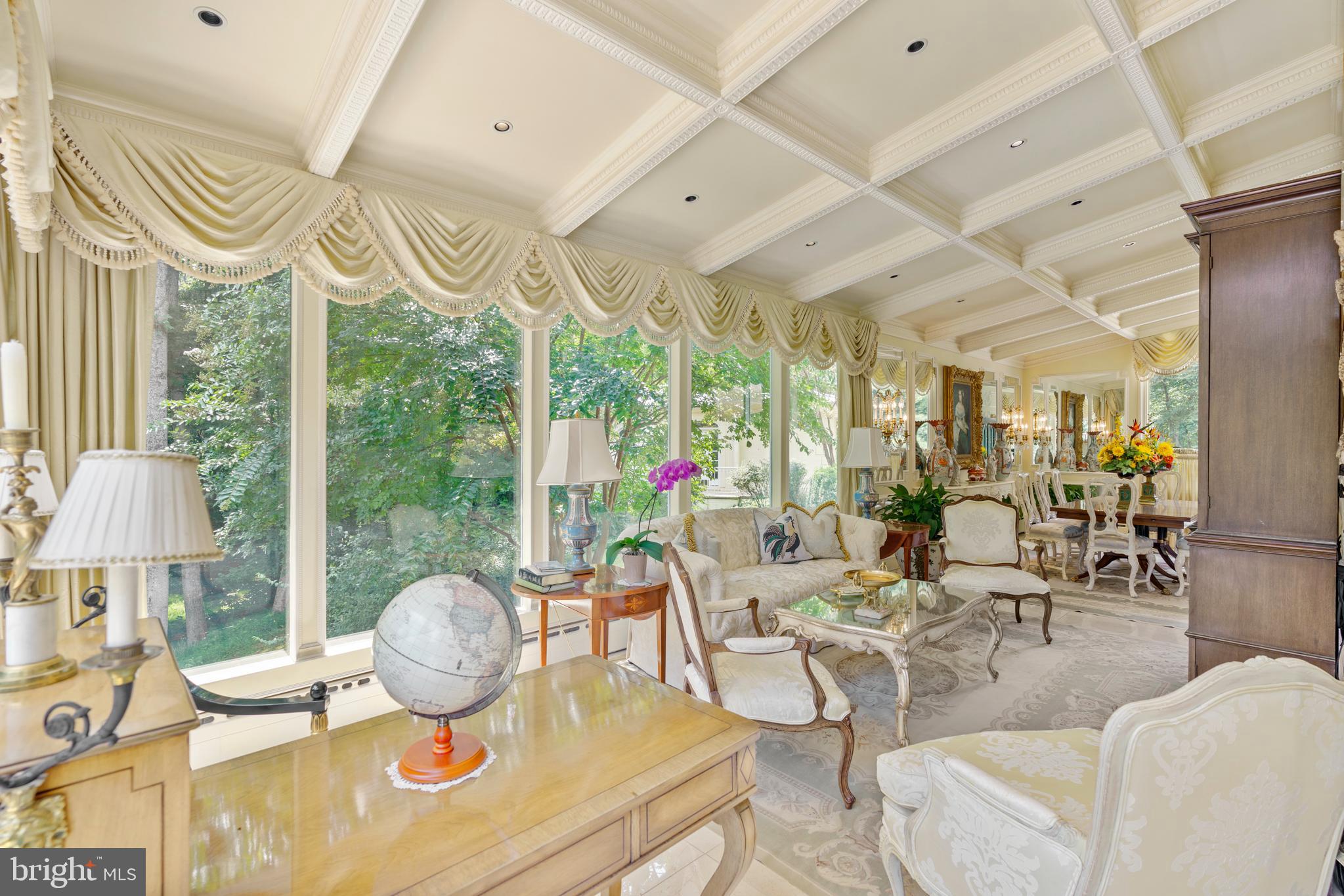 JACKSON HILLS - Residential