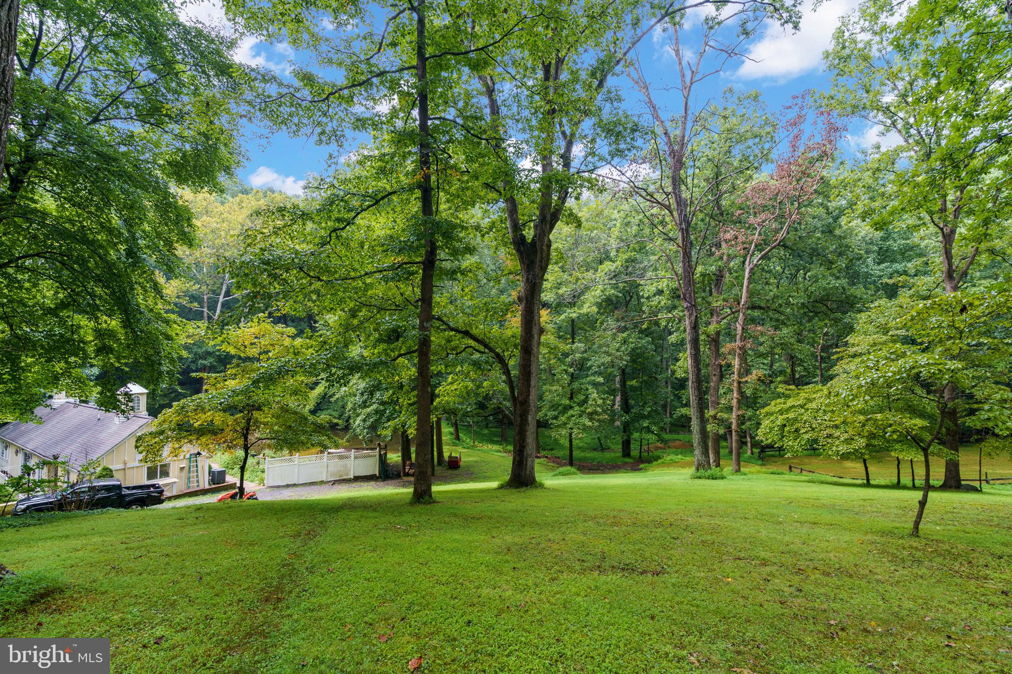 JACKSON HILLS - Residential