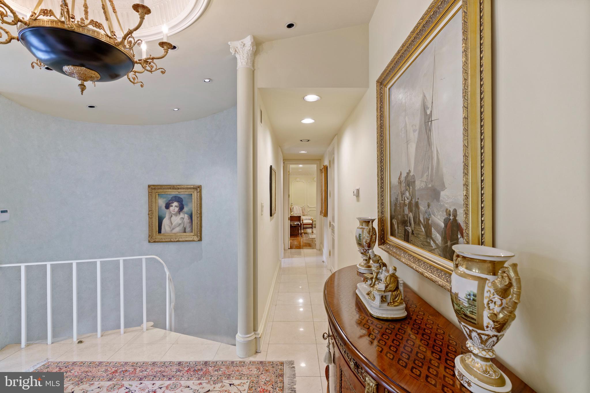 JACKSON HILLS - Residential