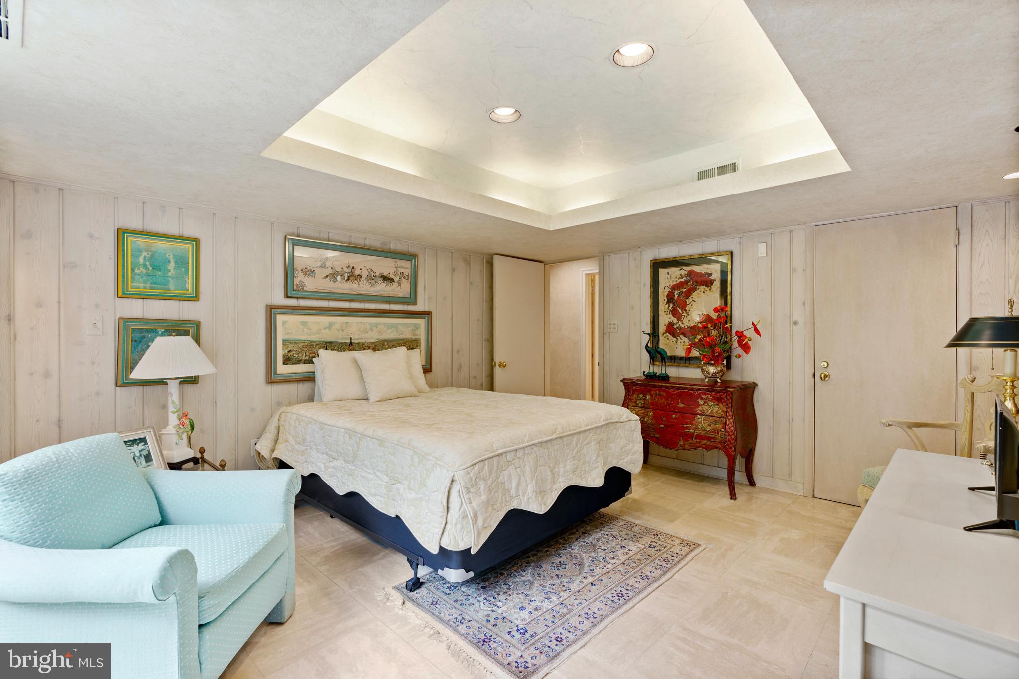 JACKSON HILLS - Residential