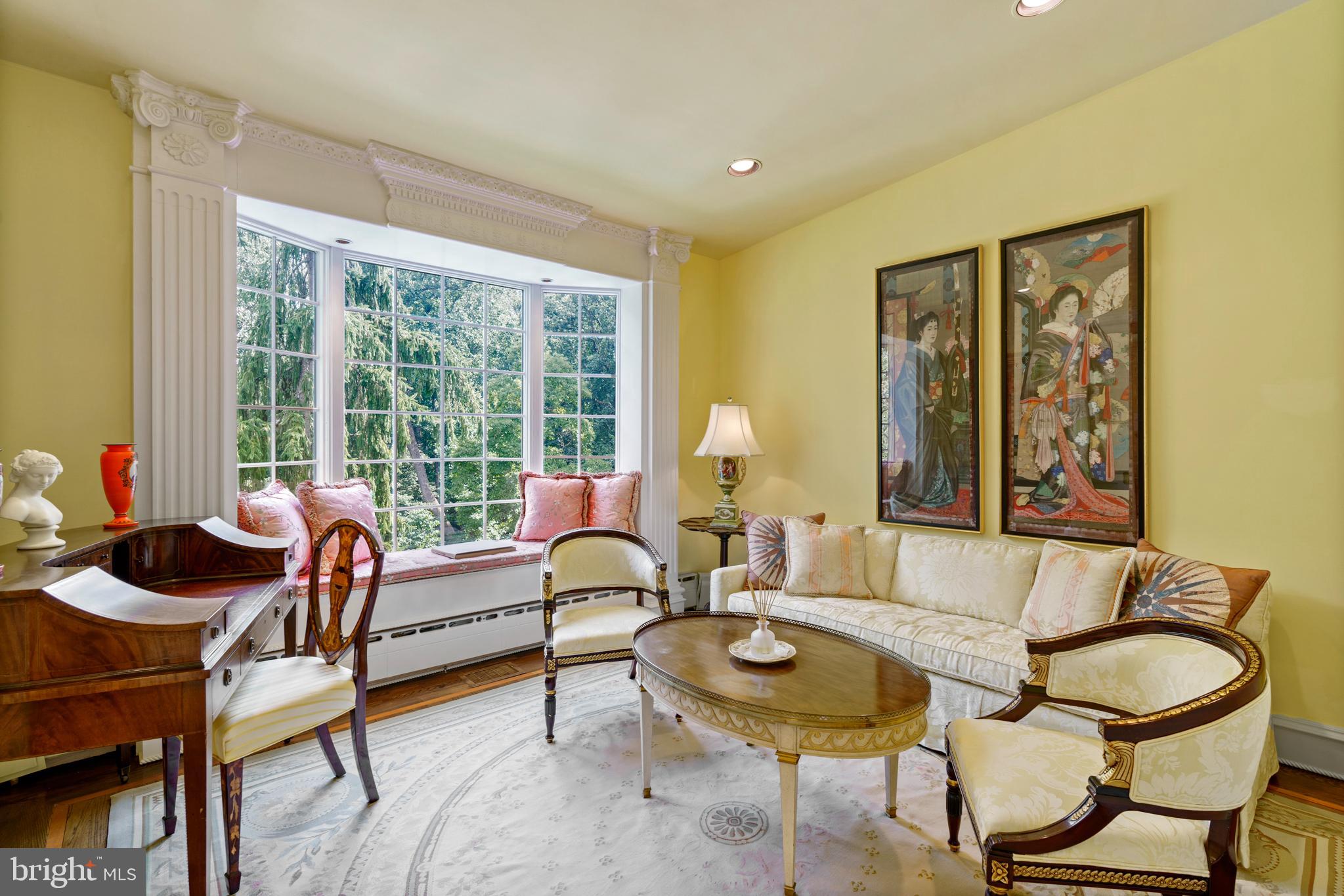 JACKSON HILLS - Residential