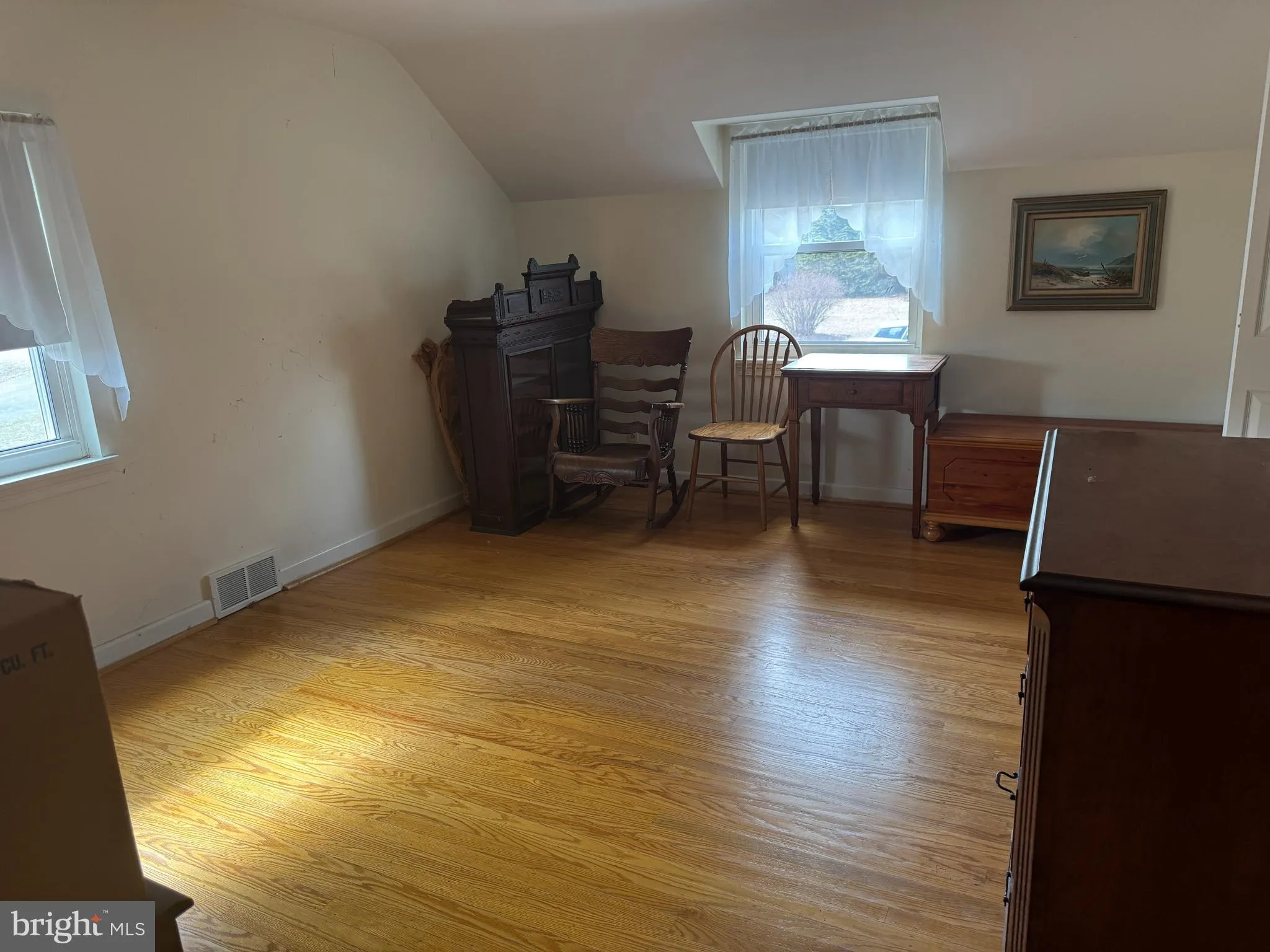 Paoli, Pennsylvania 19301, United States, 3 Bedrooms Bedrooms, ,2 BathroomsBathrooms,Residential,Active,77740